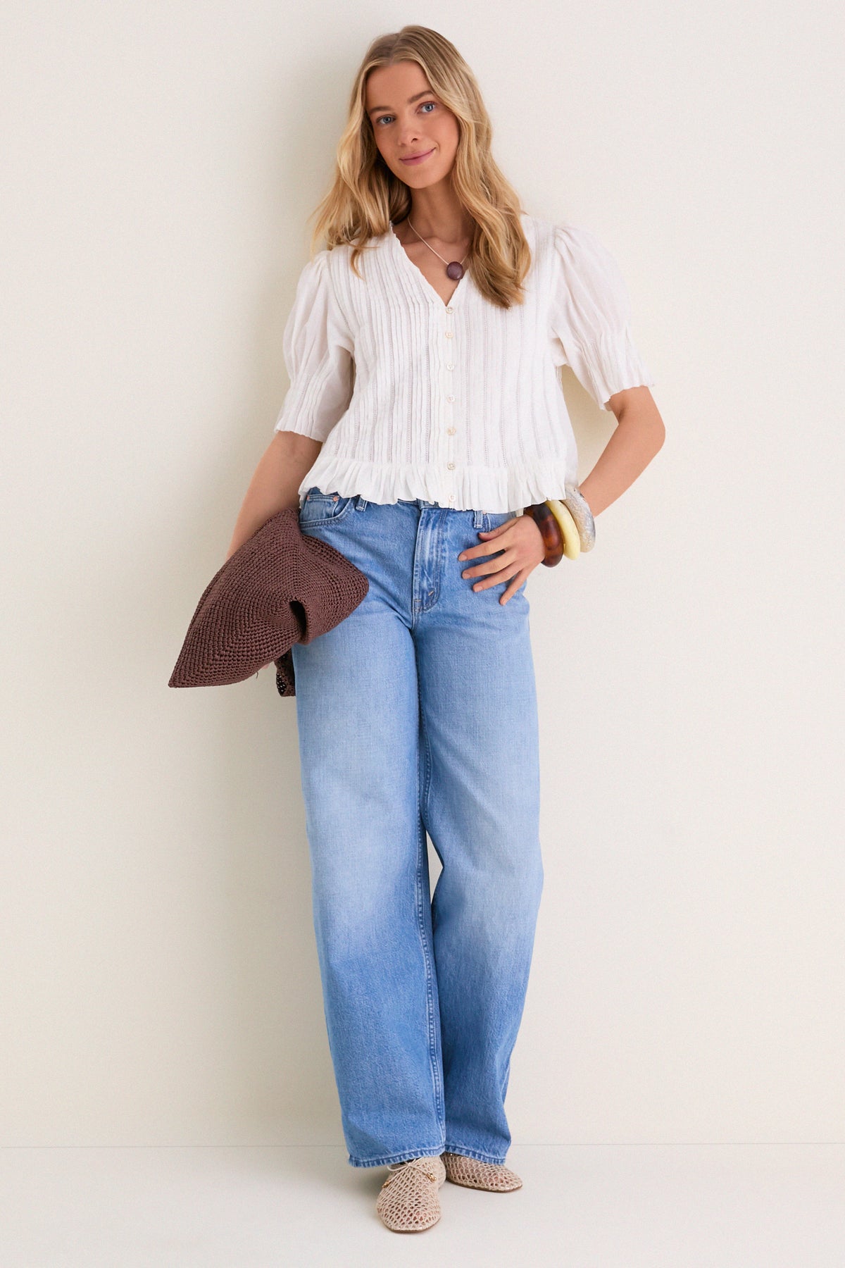 White Alberte Solid Bubble Sleeve Blouse