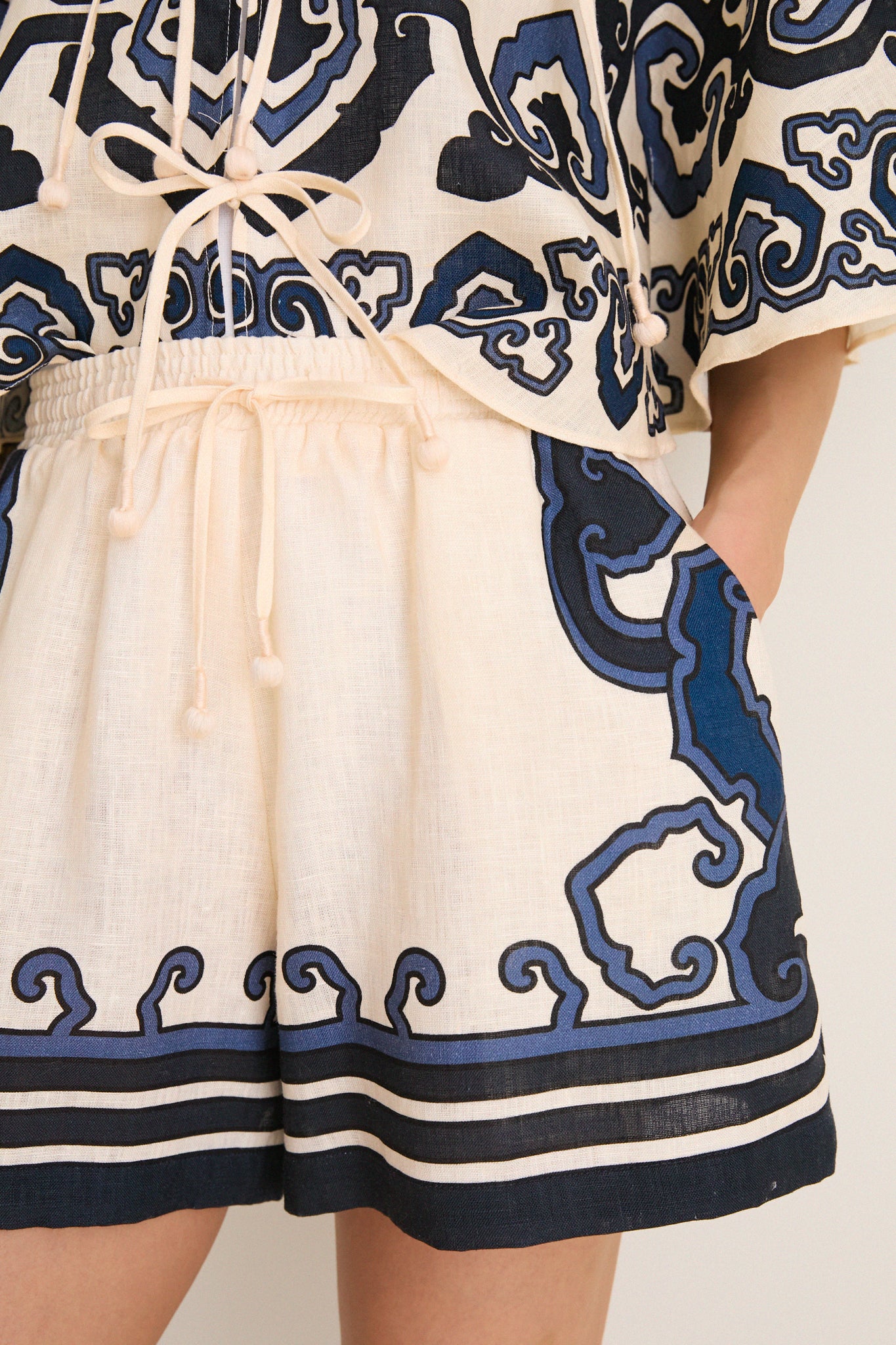 Exclusive Cream Blaise Print Shorts