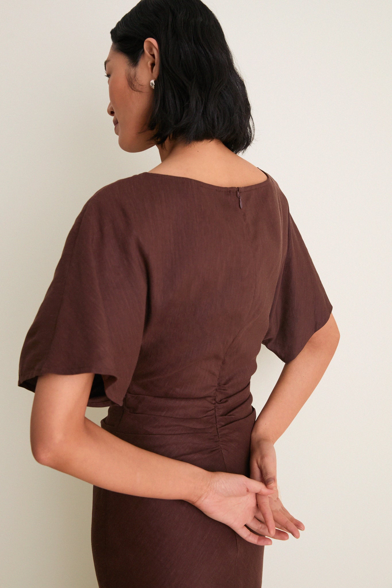 Dark Oak Amelie Linen Dress | STAUD Dark Oak Amelie Linen Dress | STAUD