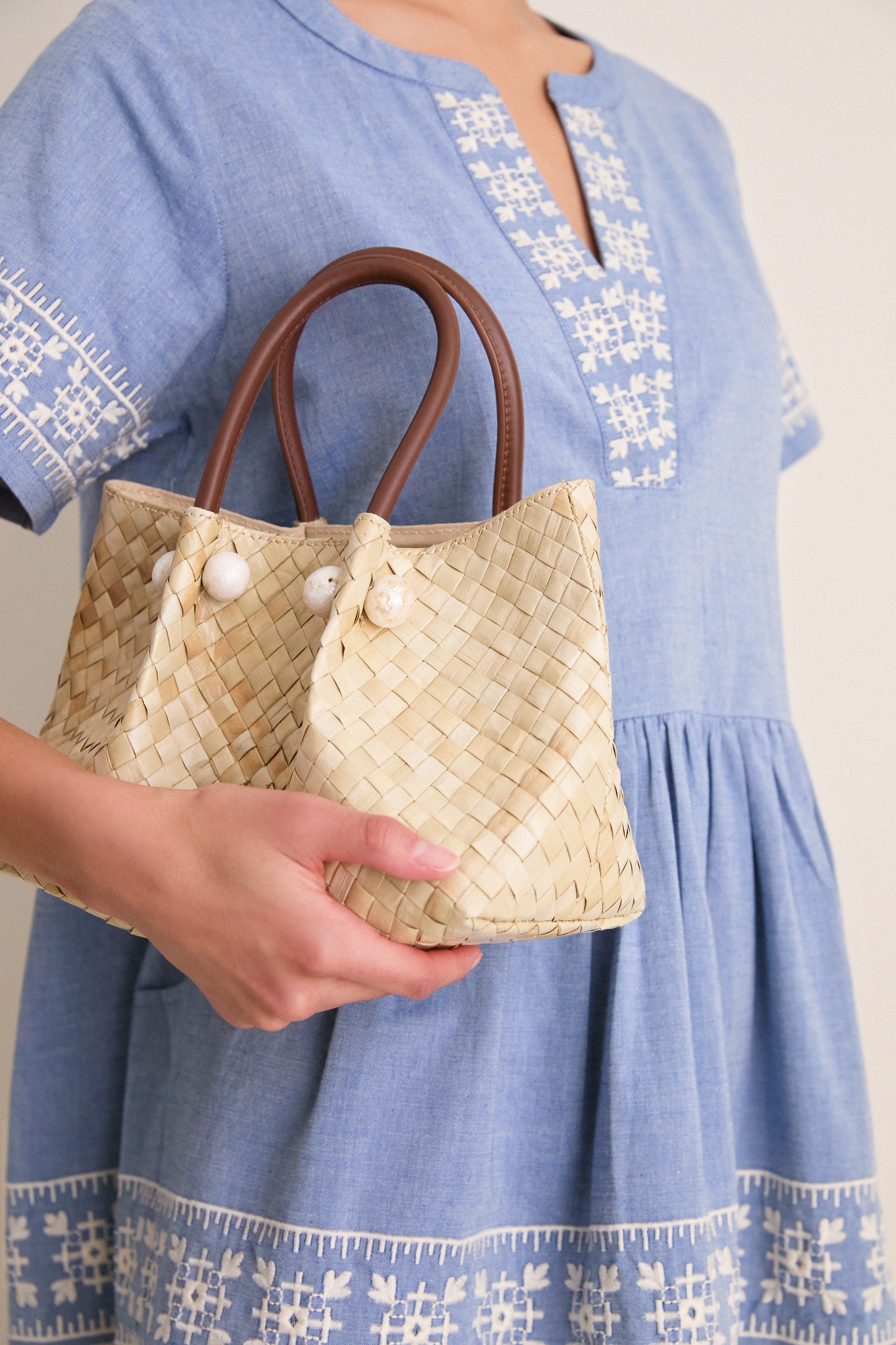 Chocolate Petite Simone Bag | Pamela Munson