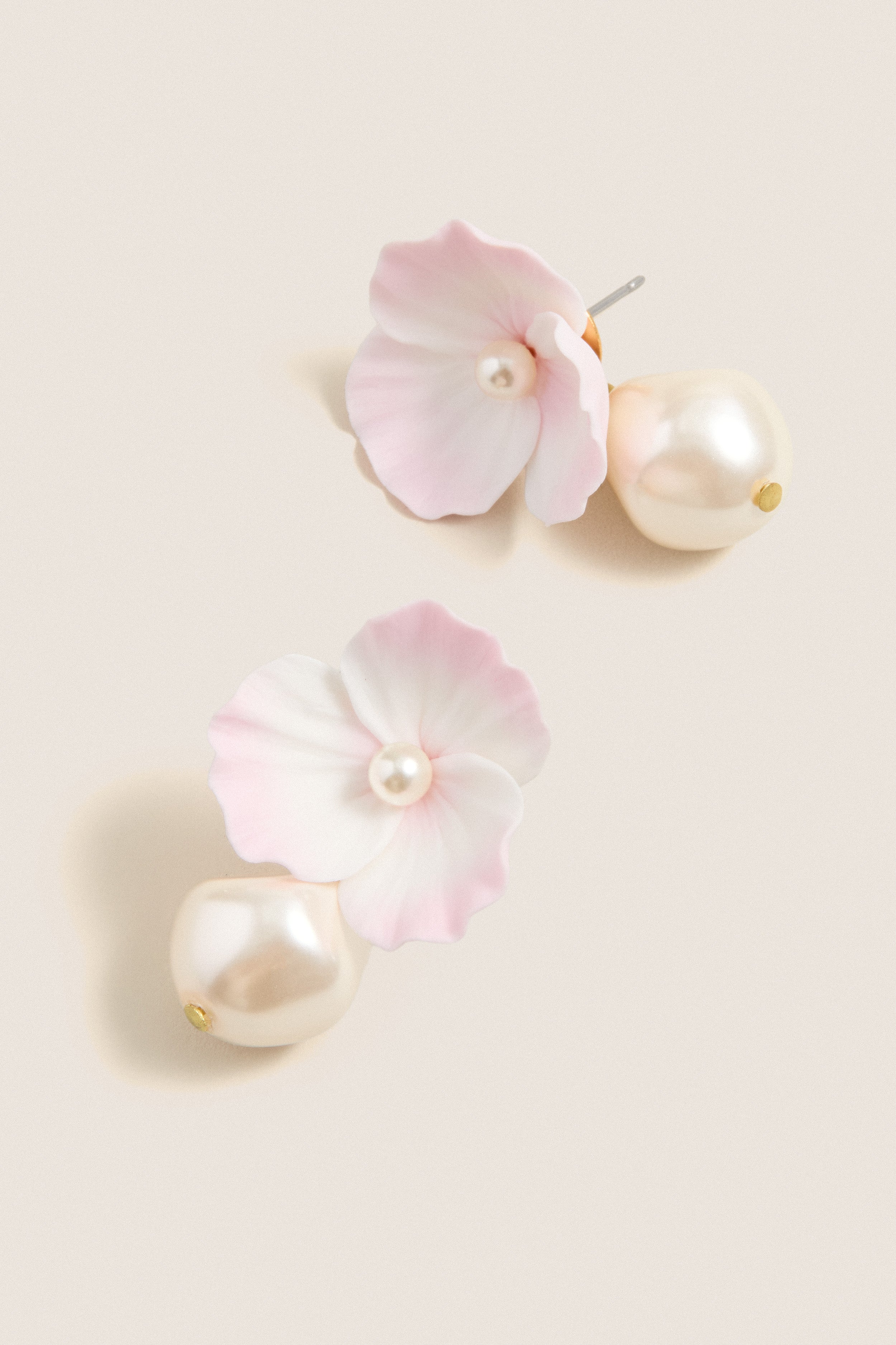 Peony Clarabel Earrings