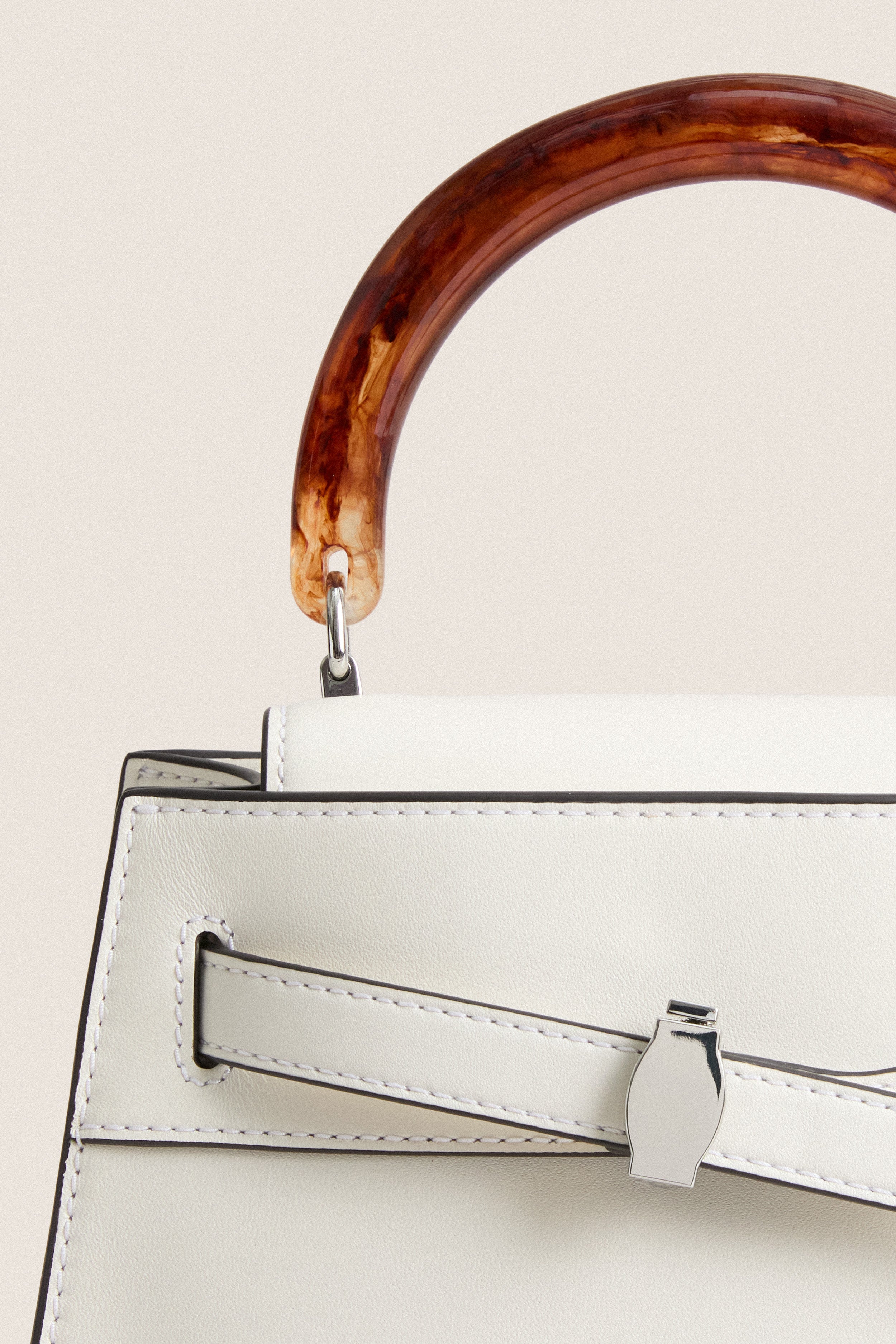 Off White Resin Veronica Beard Dash Top Handle | Veronica Beard