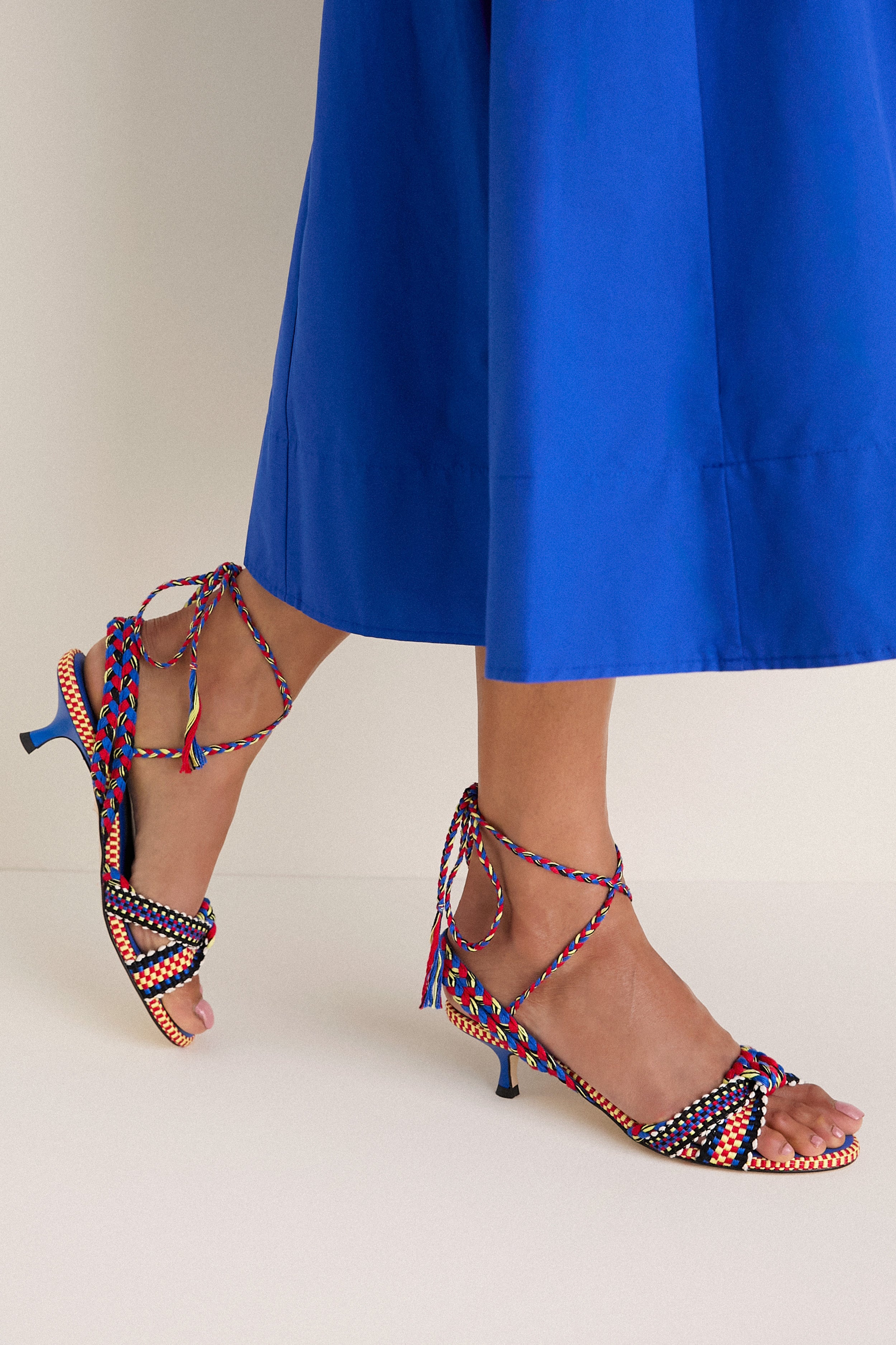 Miro Aitana Wrap Heels | Amambaih