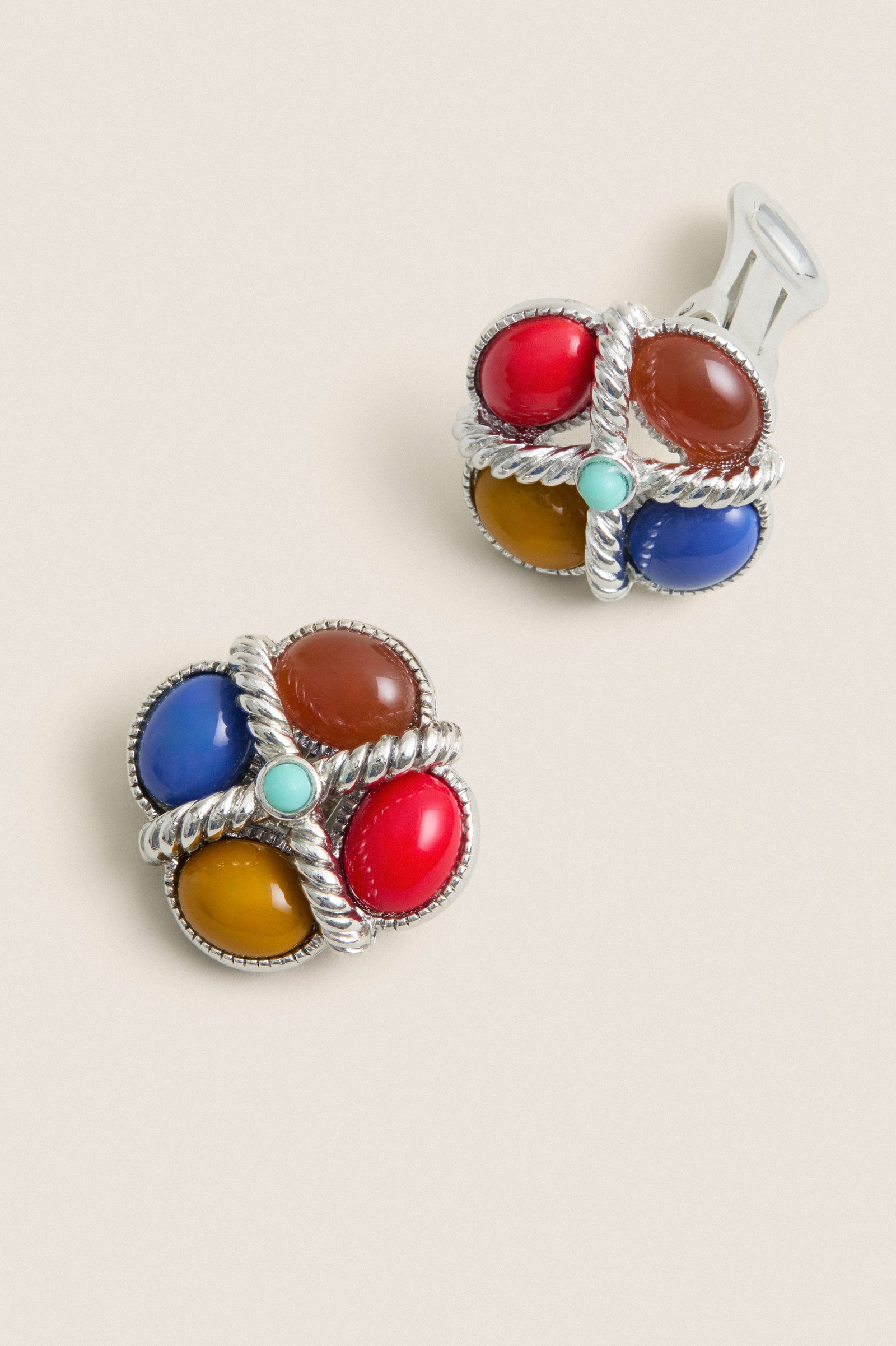 Silver Plated Stud Earrings with Glass Color Stones