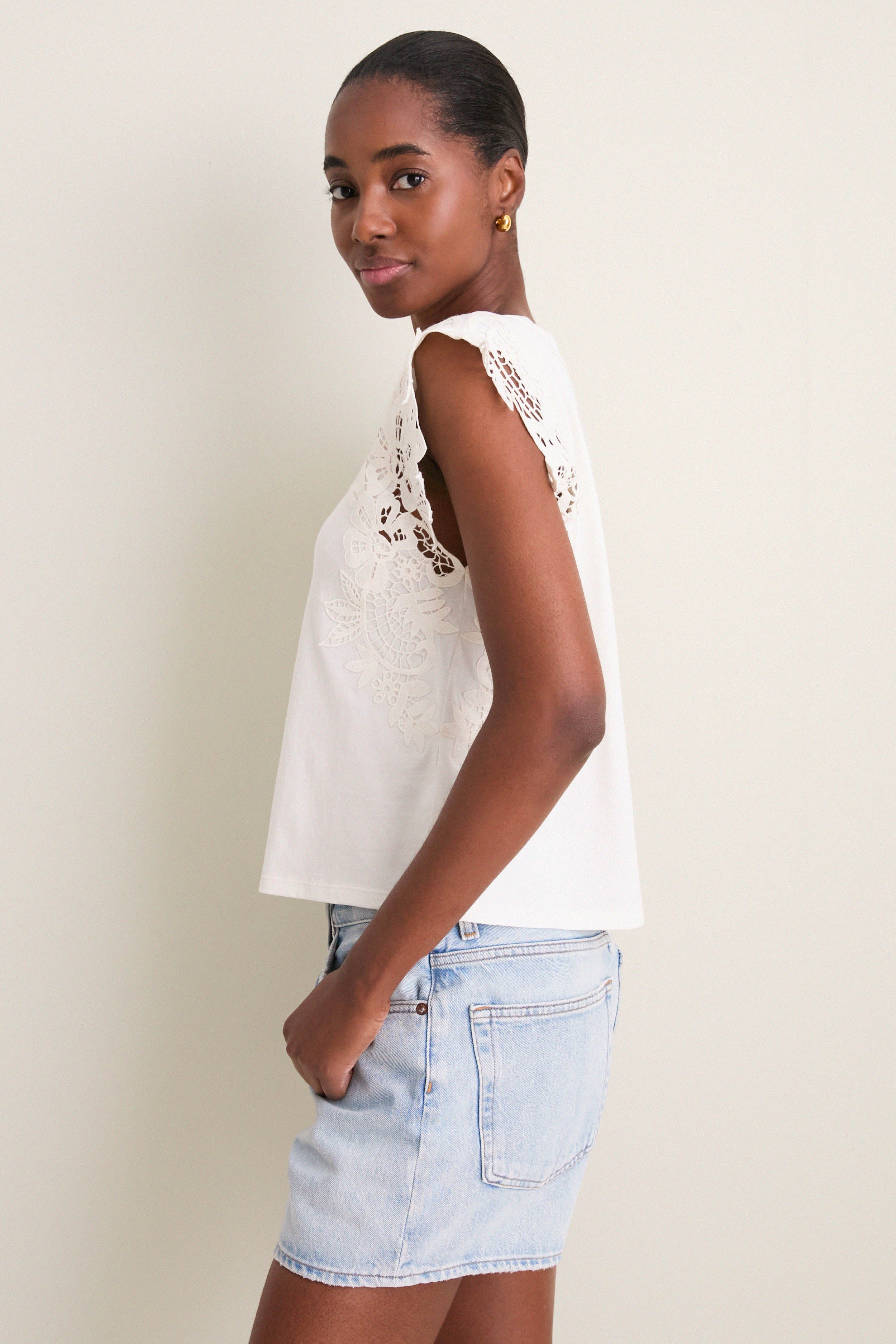 Cream Gwen Tee