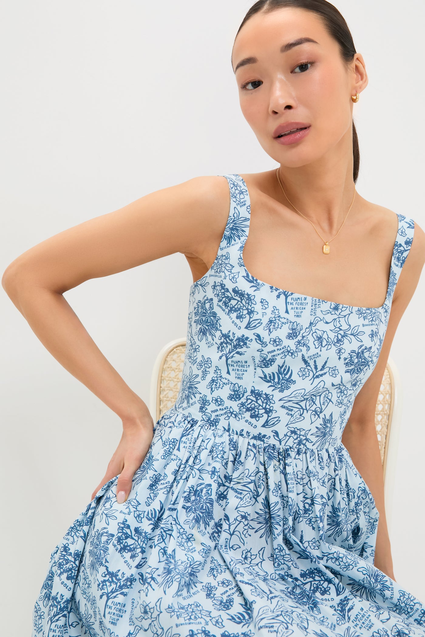 Scoop Neck Dress in Blue Flora L