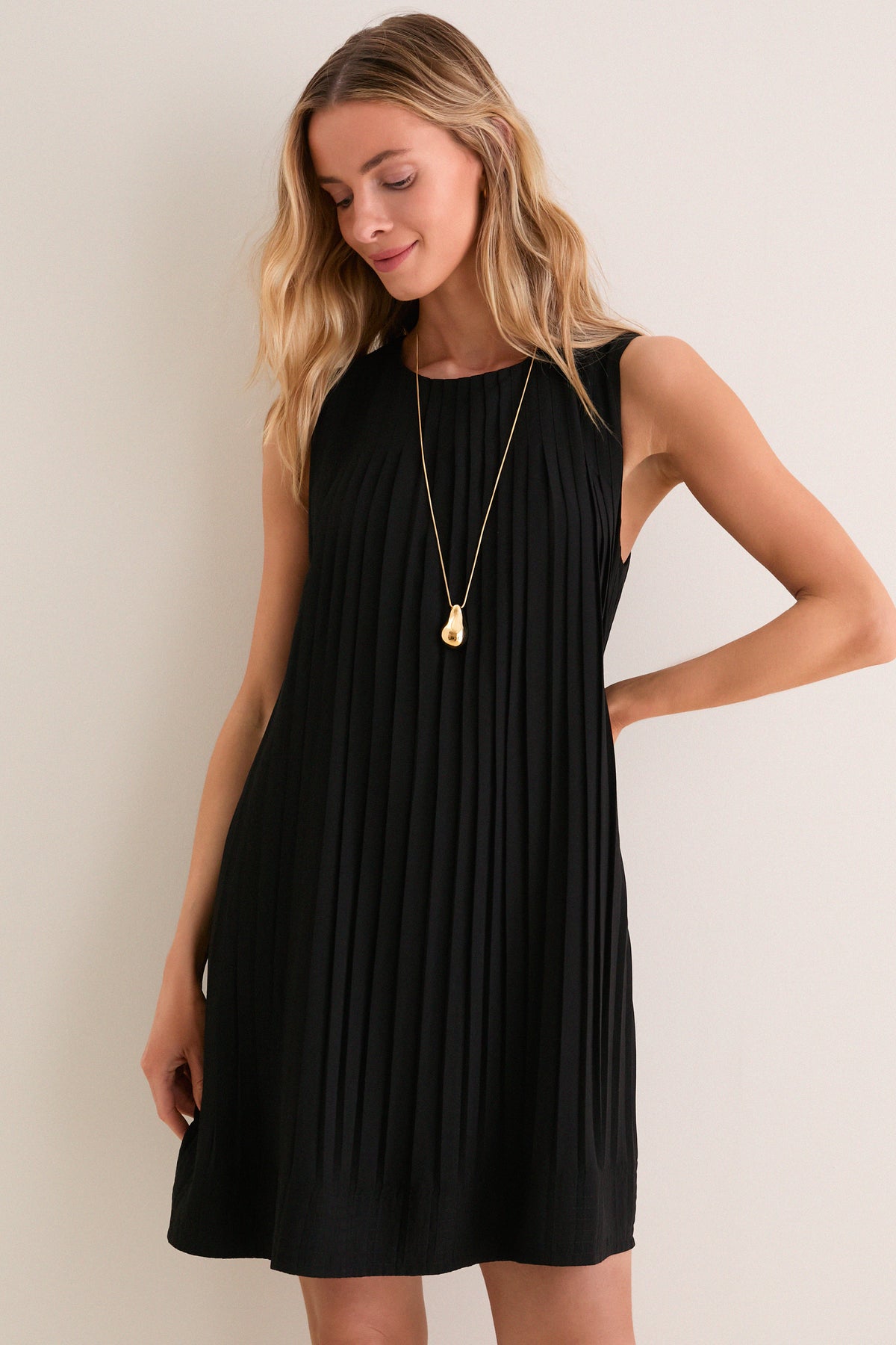 Pomander Place Black Biltmore Mini Dress Black / XL