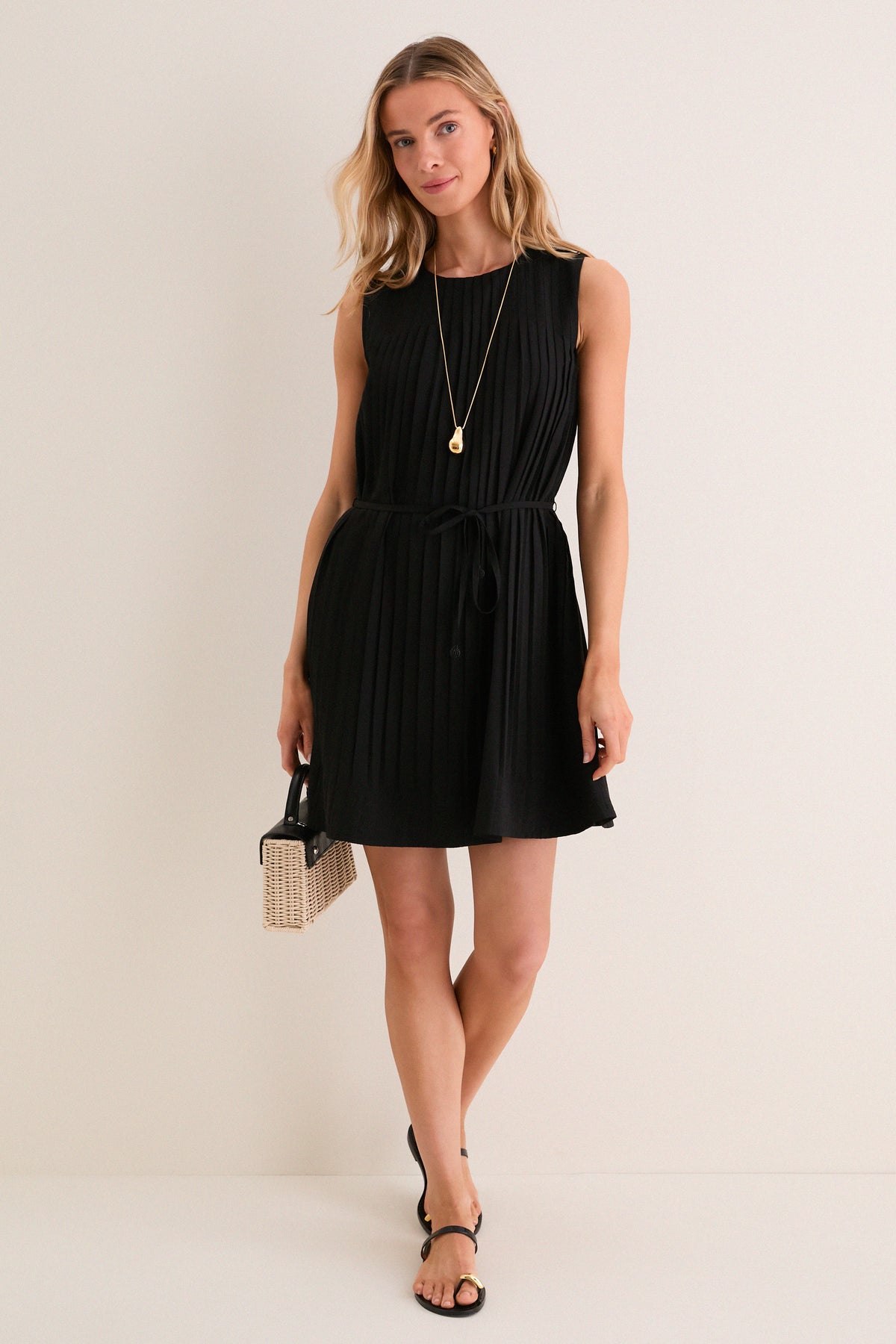 Pomander Place Black Biltmore Mini Dress Black / XL
