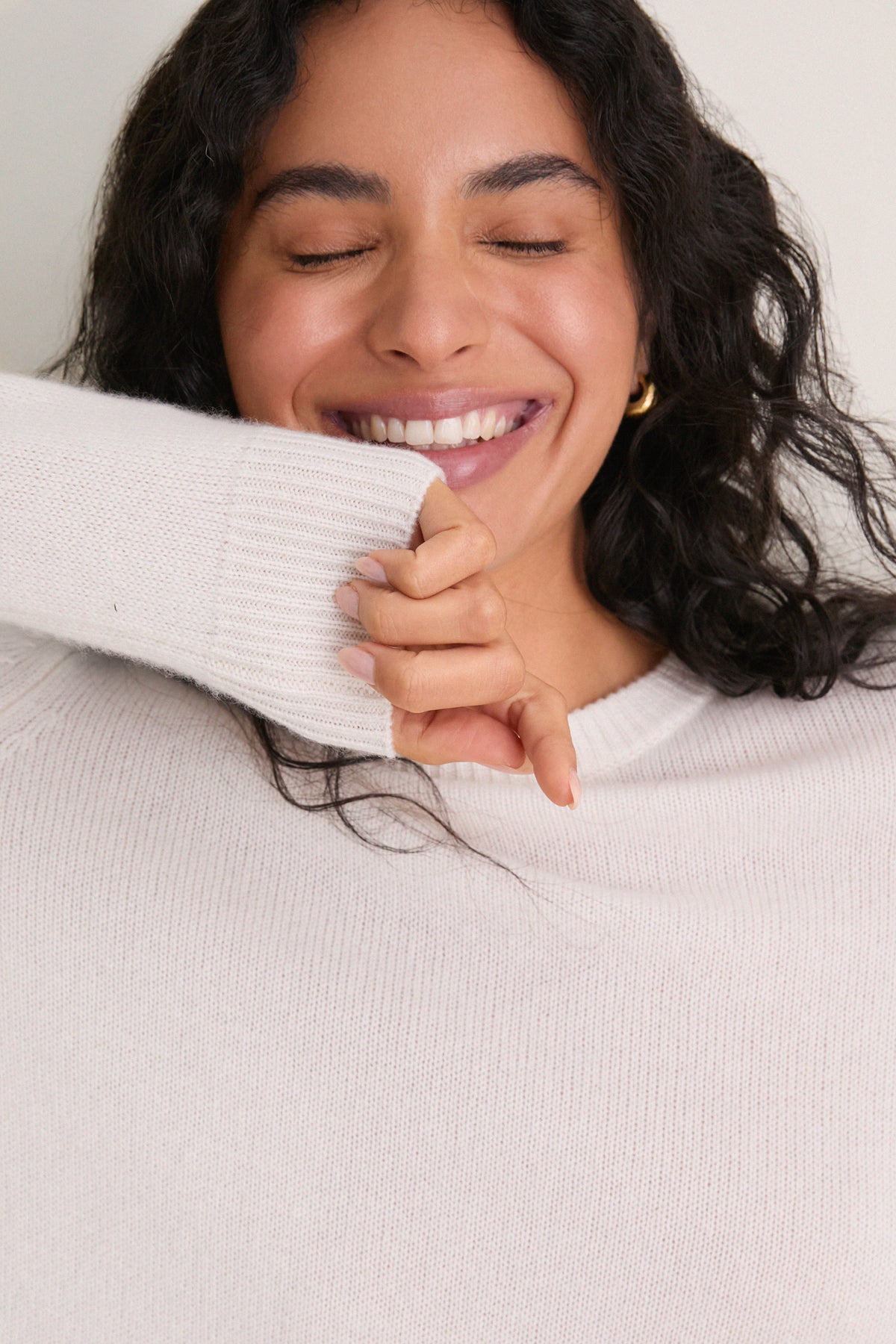 Ivory Cashmere Boyfriend Bodie Crewneck