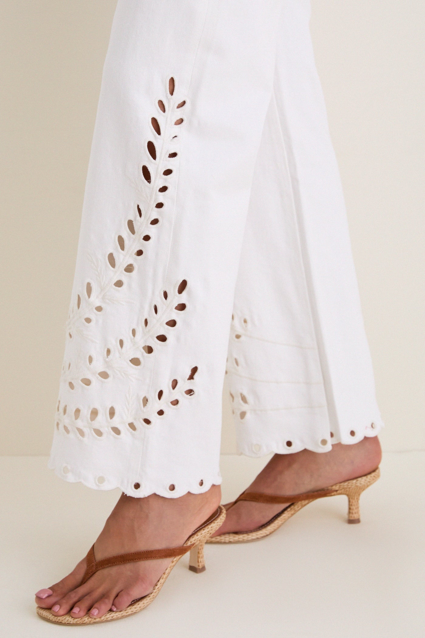 White Eyelet High Rise Column Jean