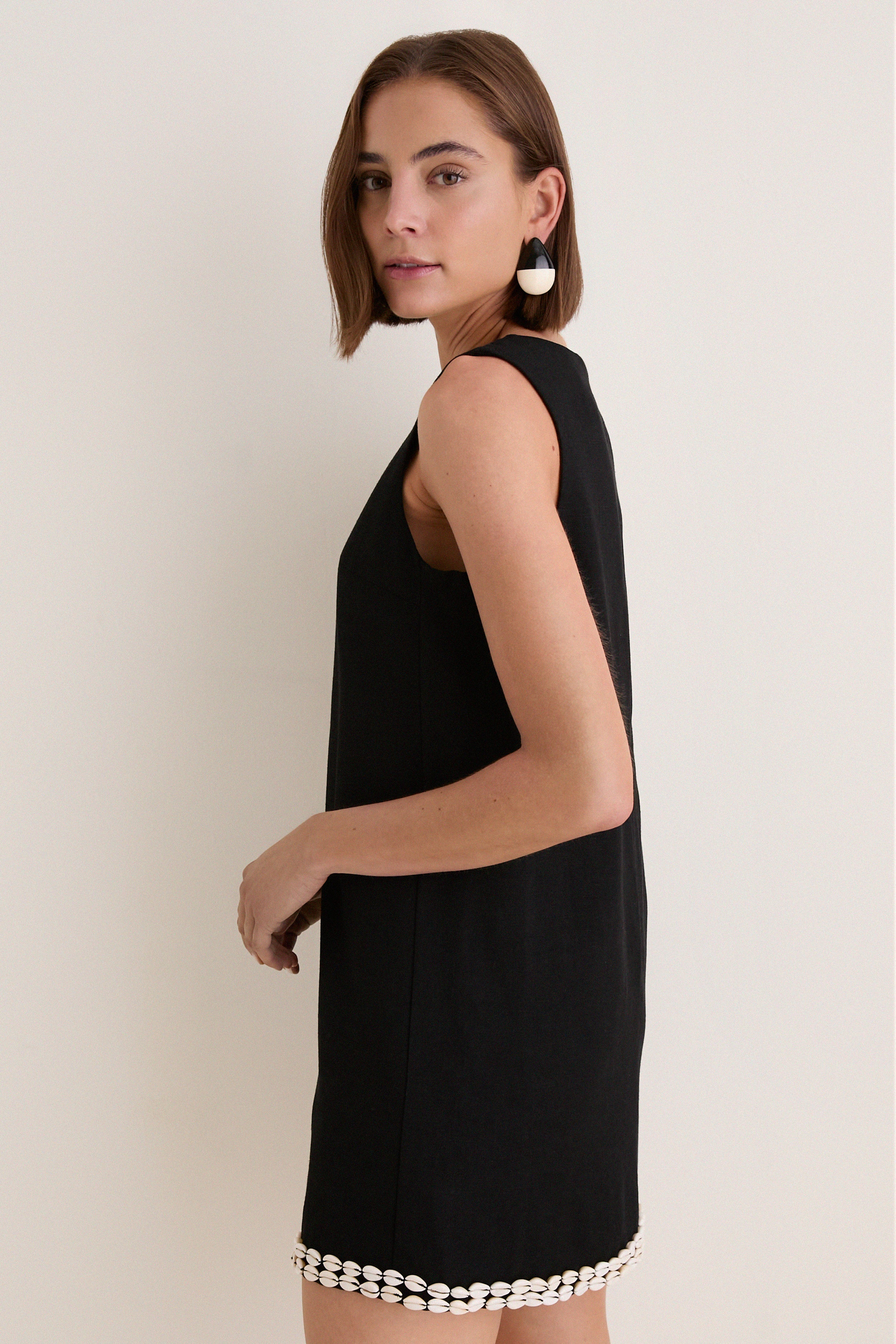 lukea sleeveless mini dress black alice + olivia Velia Mini Dress, Size 8