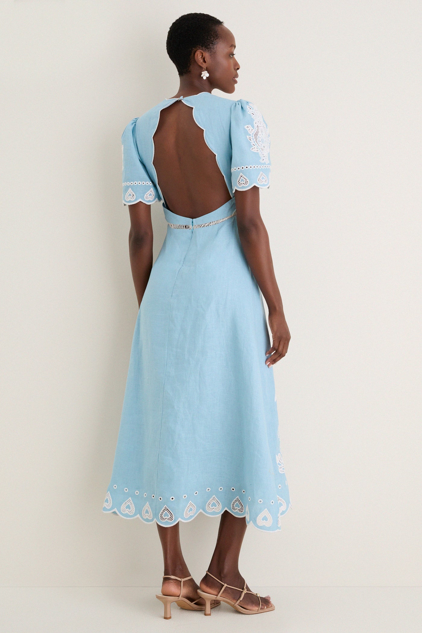 Farm Rio Light Blue Embroidery Short Sleeve Midi Dress Light Blue / M Farm Rio Light Blue Embroidery Short Sleeve Midi Dress Light Blue / M