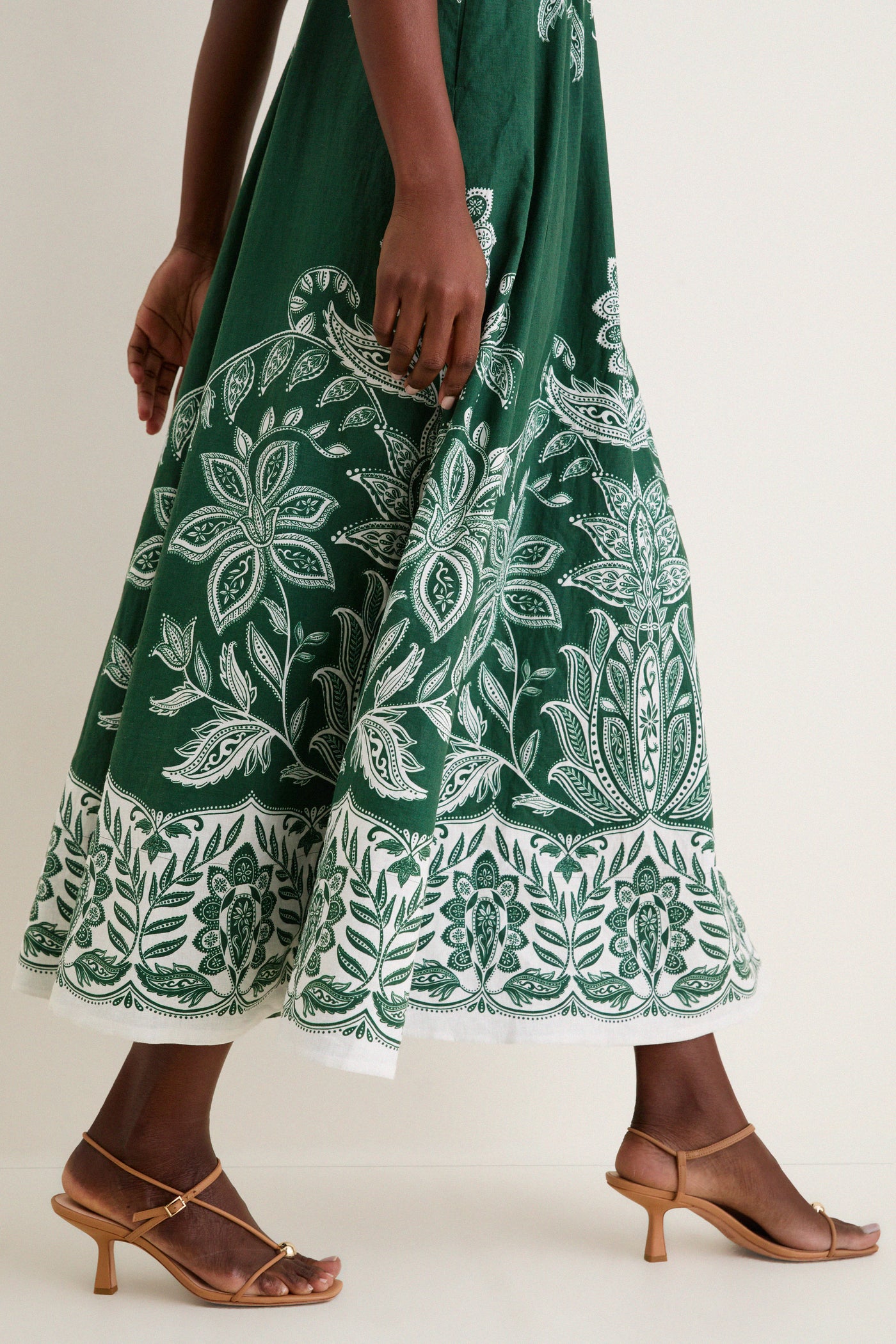 Miranda Dark Green Belt Buckles Maxi Dress | Farm Rio Miranda Dark Green Belt Buckles Maxi Dress | Farm Rio
