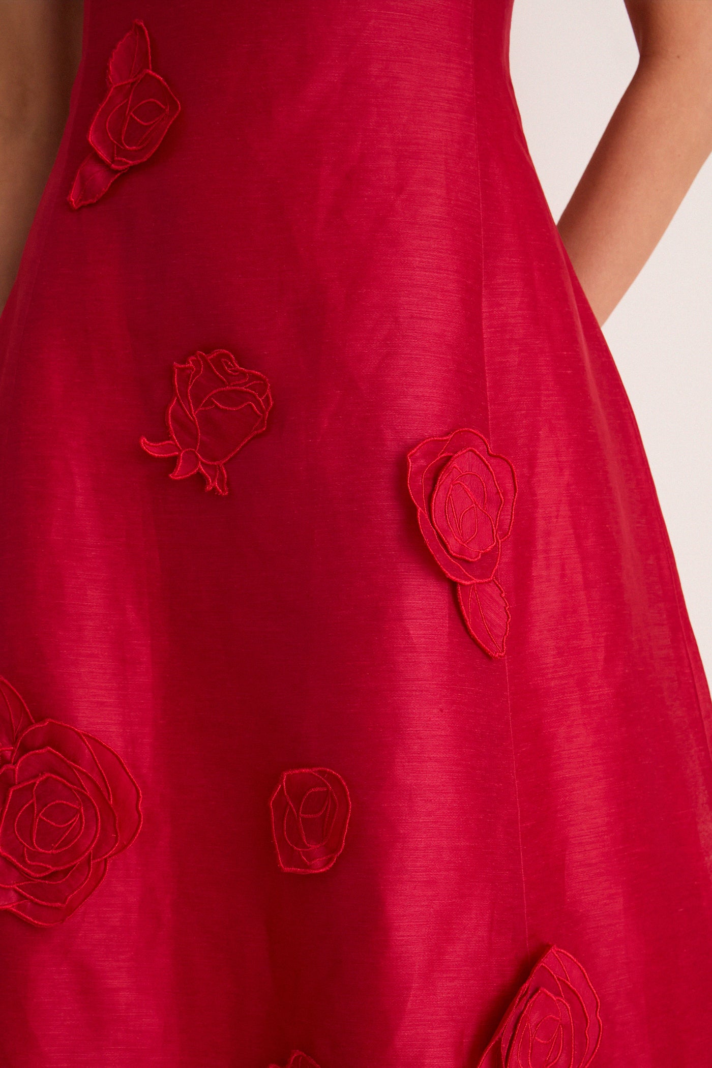 Scarlet Cleo Applique Midi Dress