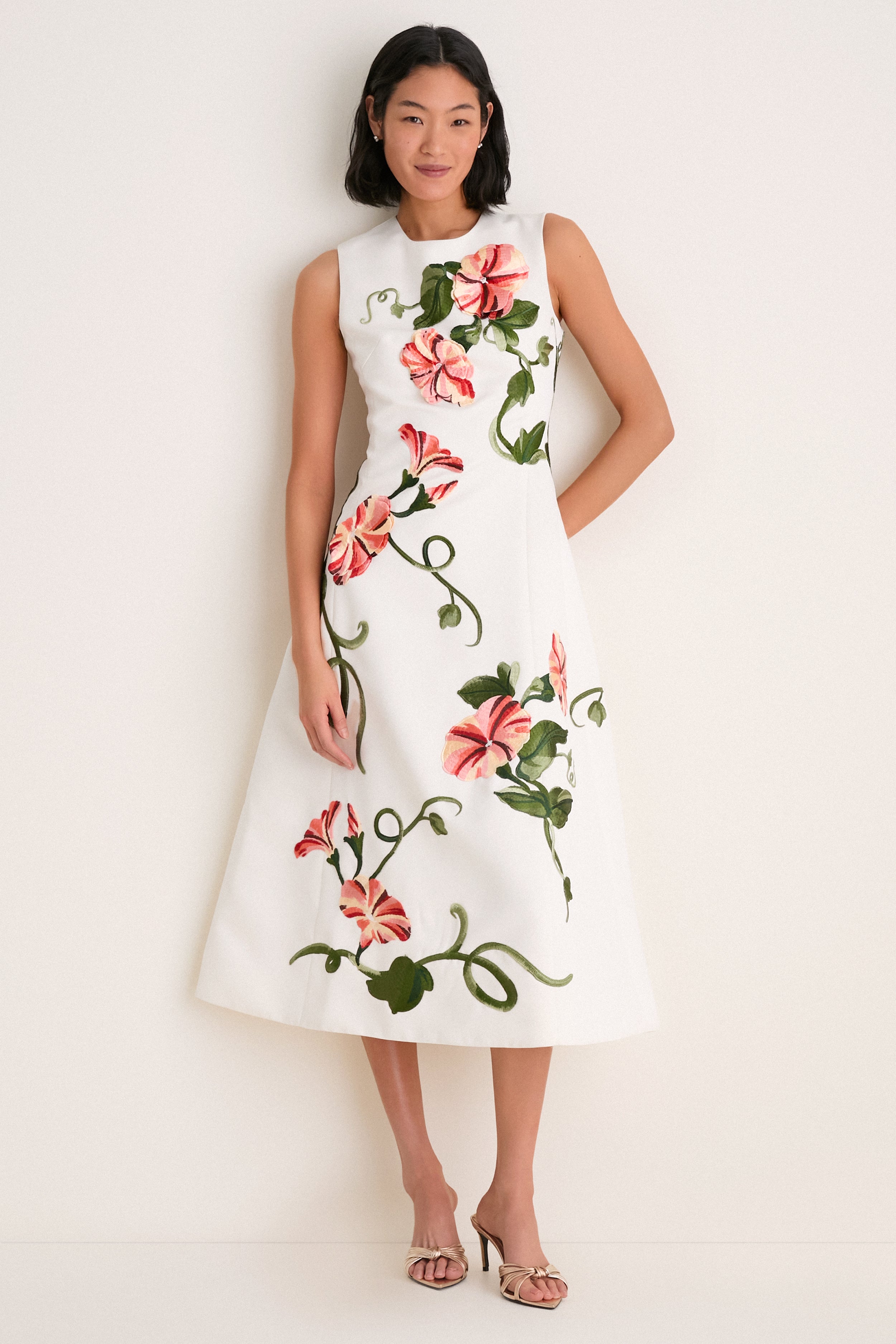 the toe 新木優子着用　Heidelberg dress Ssize Snow Vine Print Cleo Applique Midi Dress | Leo Lin
