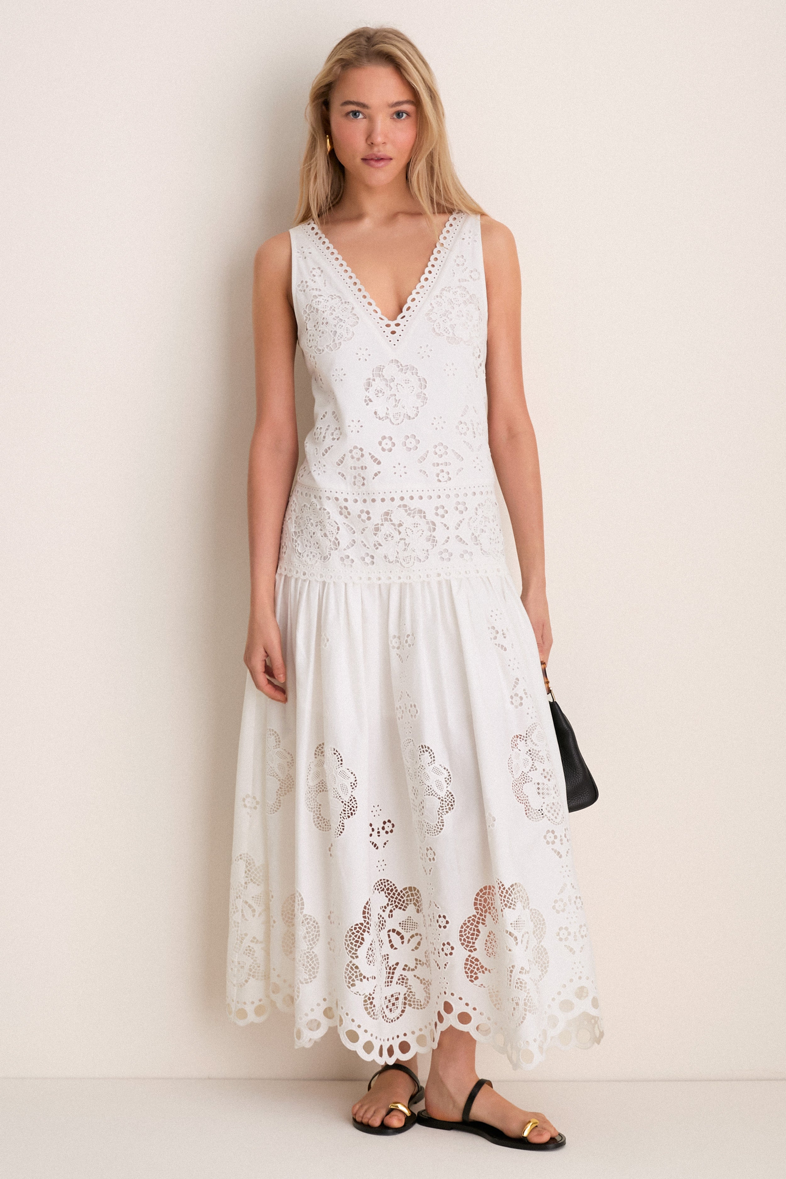 White Gardener Embroidery Maxi Dress