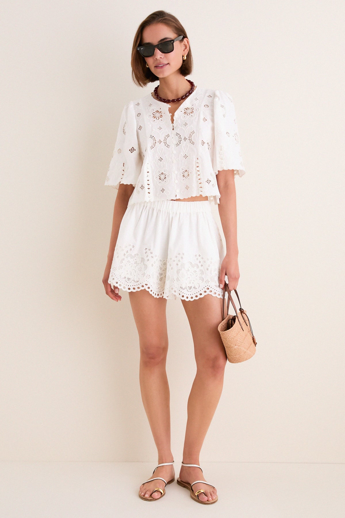 White Gardener Embroidery Short Sleeve Top