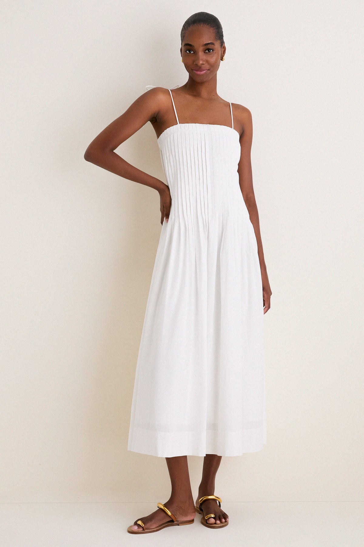 Off White Pleated Front Detail Midi Dress | Moon River Off White Pleated Front Detail Midi Dress | Moon River