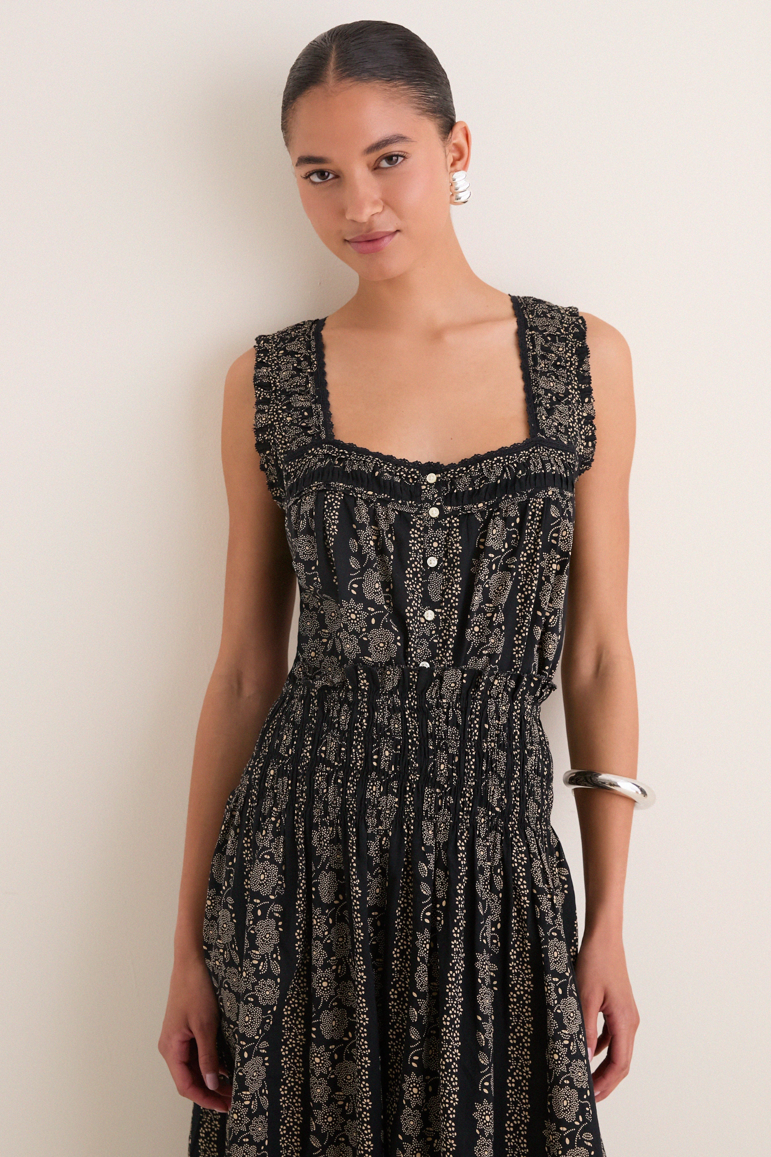 Black and Cream Token Floral Victorian Pleat Tank | THE GREAT.