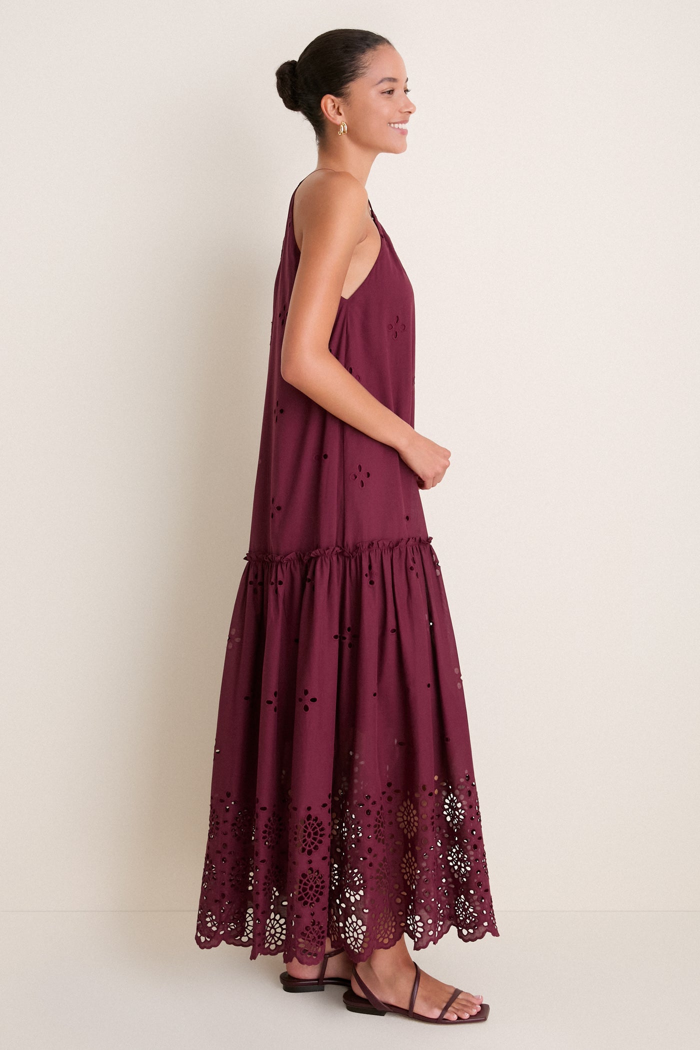 Wine Outono Cut-Out Tiered Maxi Dress