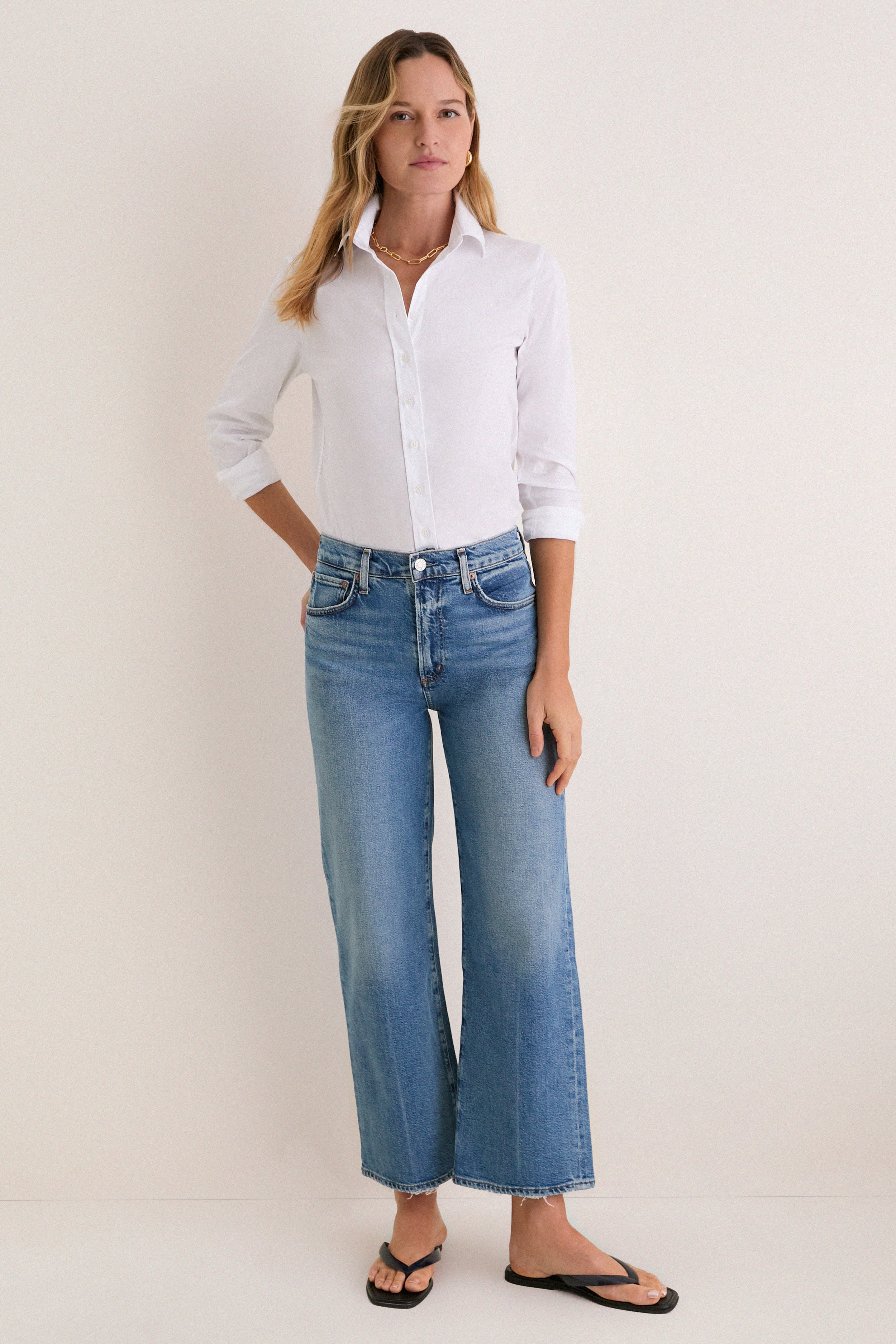 Kindle Mid Rise Relaxed Straight Harper Jean