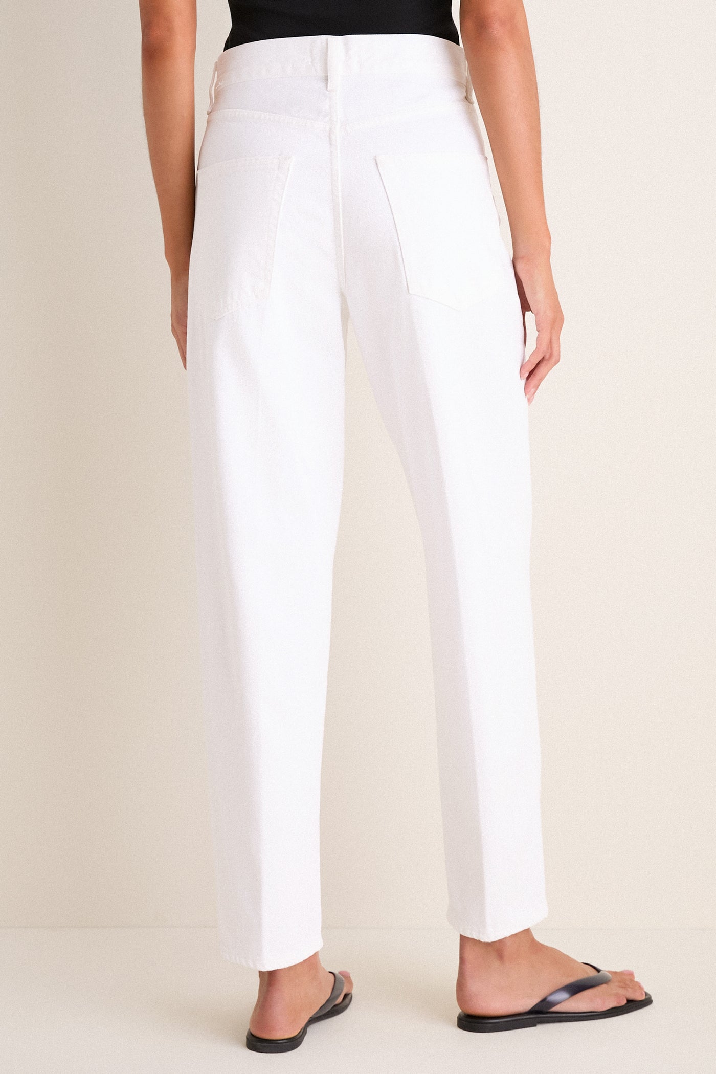 Marshmallow High Rise Vintage Taper 80's Jean