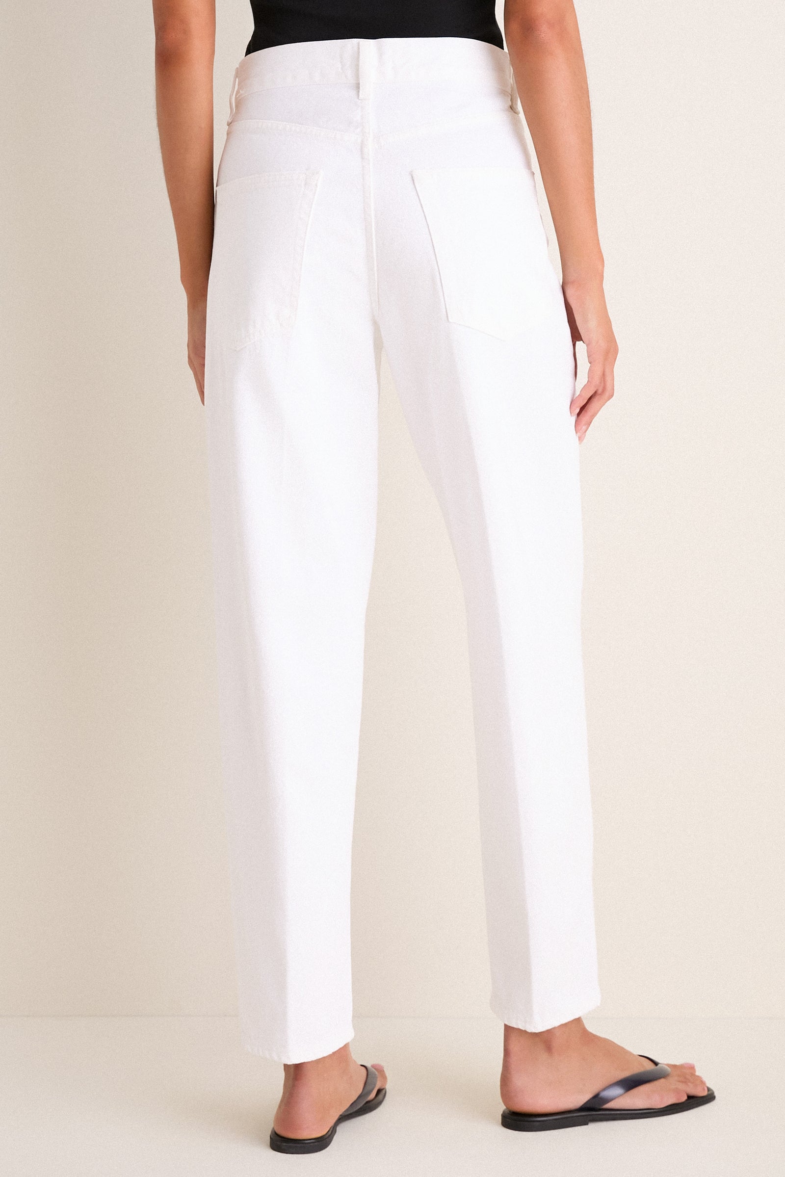 Marshmallow High Rise Vintage Taper 80's Jean