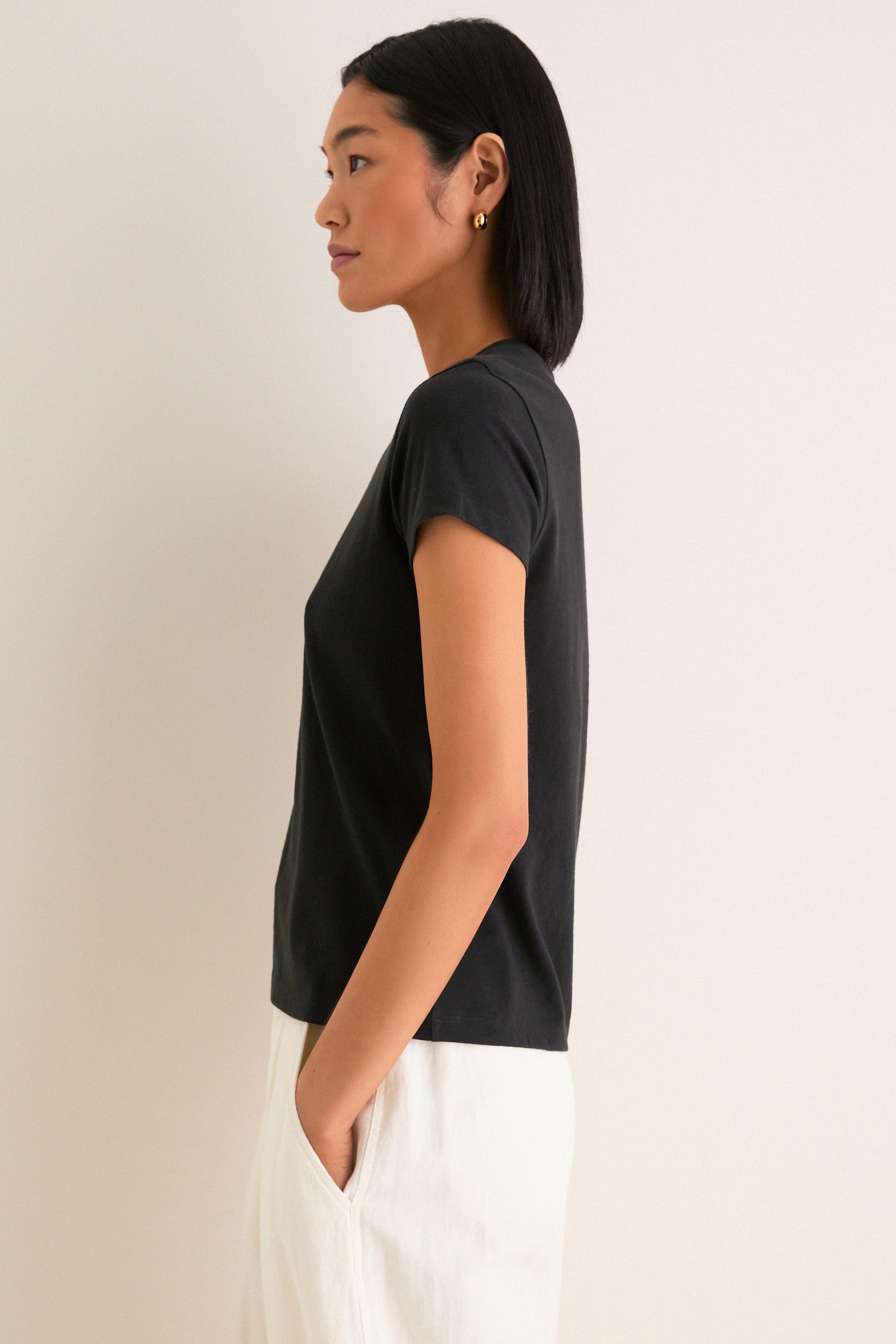 Black Perry Slim Classic Tee
