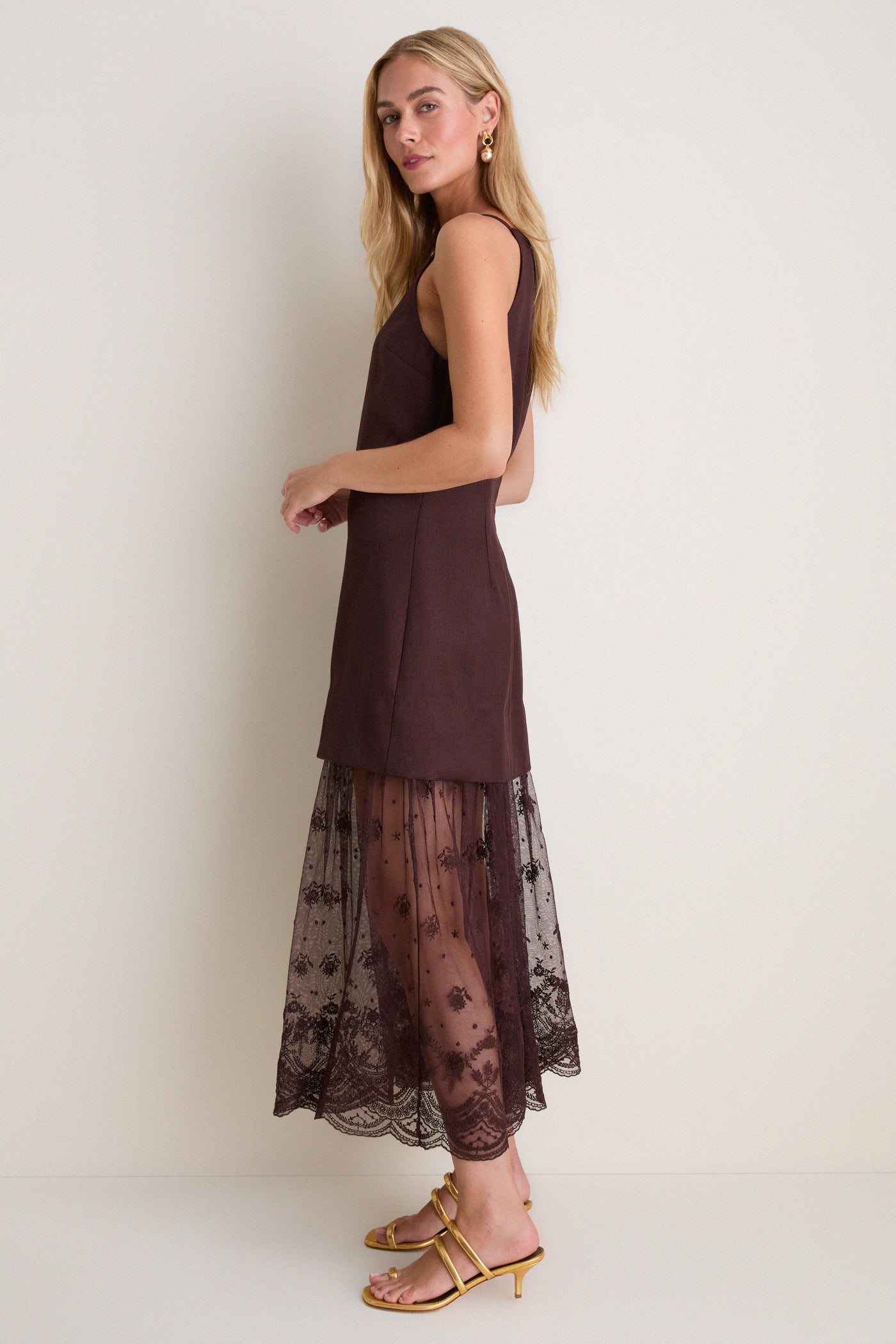 brown lace maxi dress Chocolate Julianne open frame across the Conch Cutout Bodycon Dress Spec:Sleeve Length:Long Sleeve Color:Acacia-Vintaged Brass