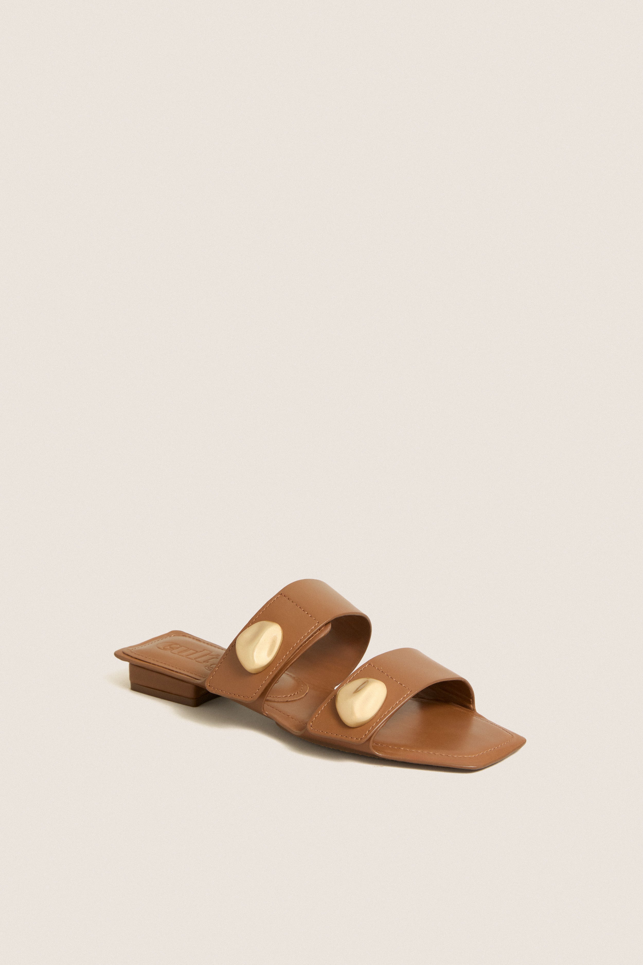 Rich Clay Ezra Sandal | Cult Gaia