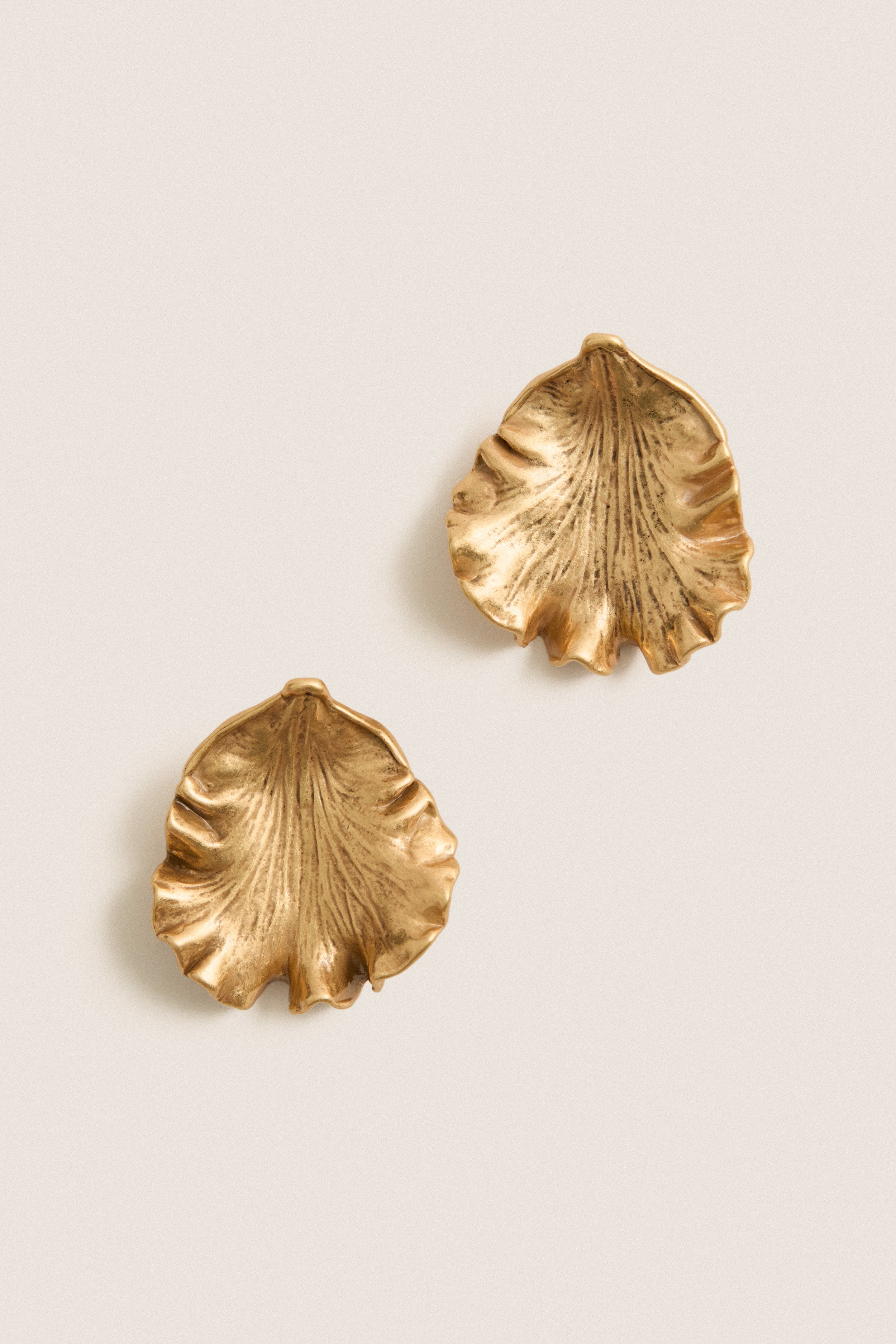 Antique Brass Iris Earrings | Cult Gaia