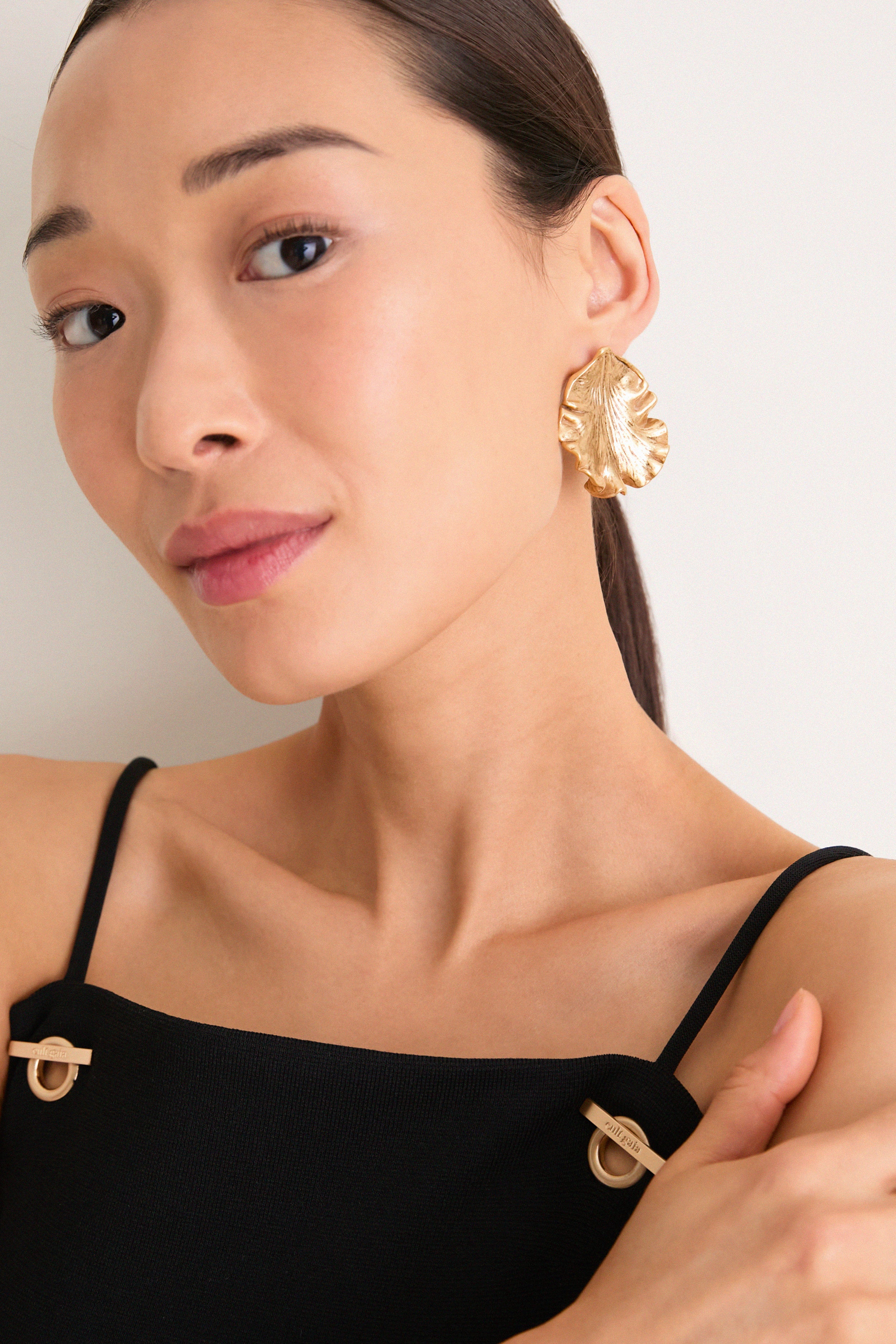 Antique Brass Iris Earrings | Cult Gaia
