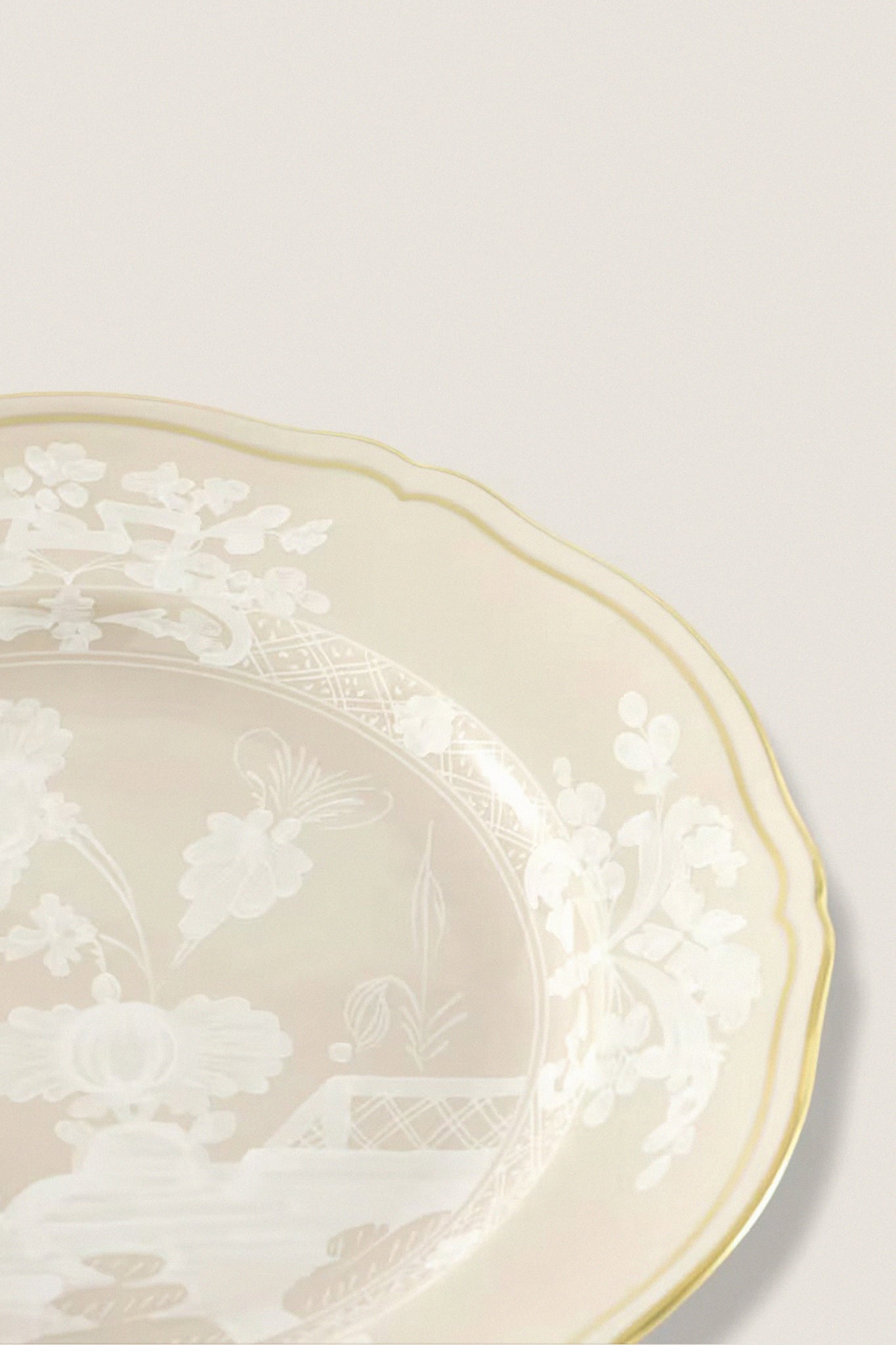 Oriente Italiano Meringa Salad Plate