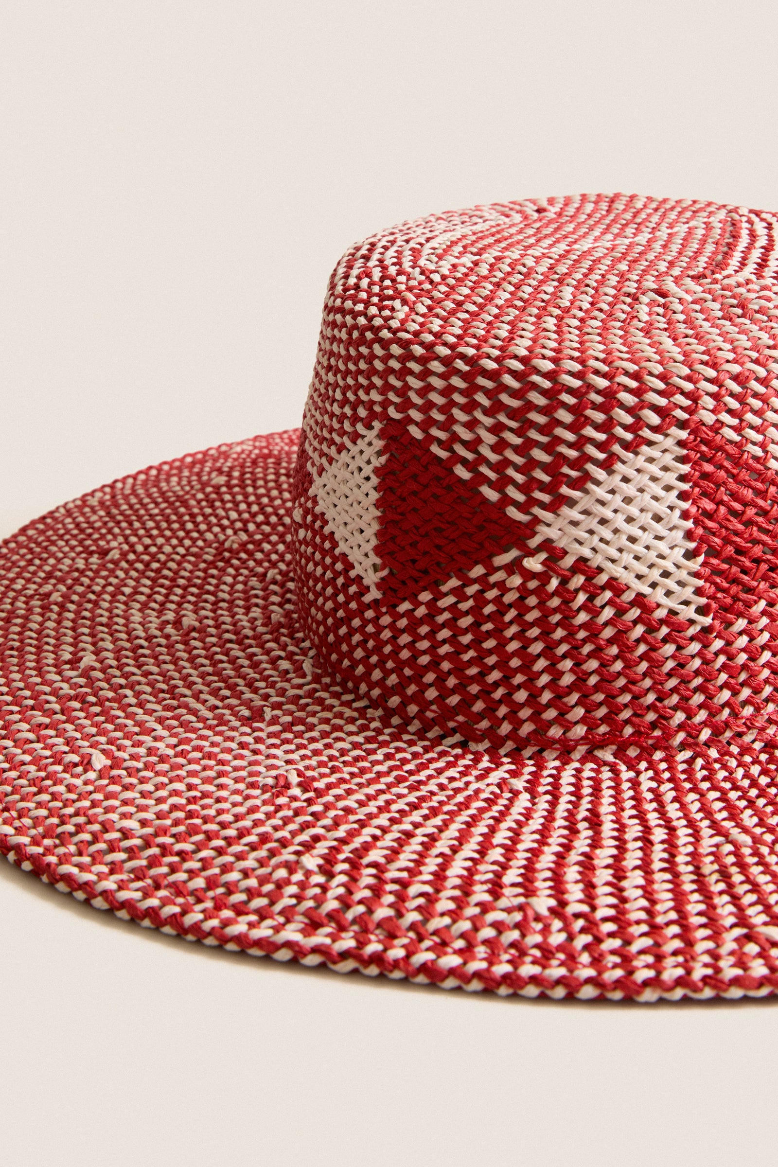 Ruby Diamond Grande Rivera Boater Hat