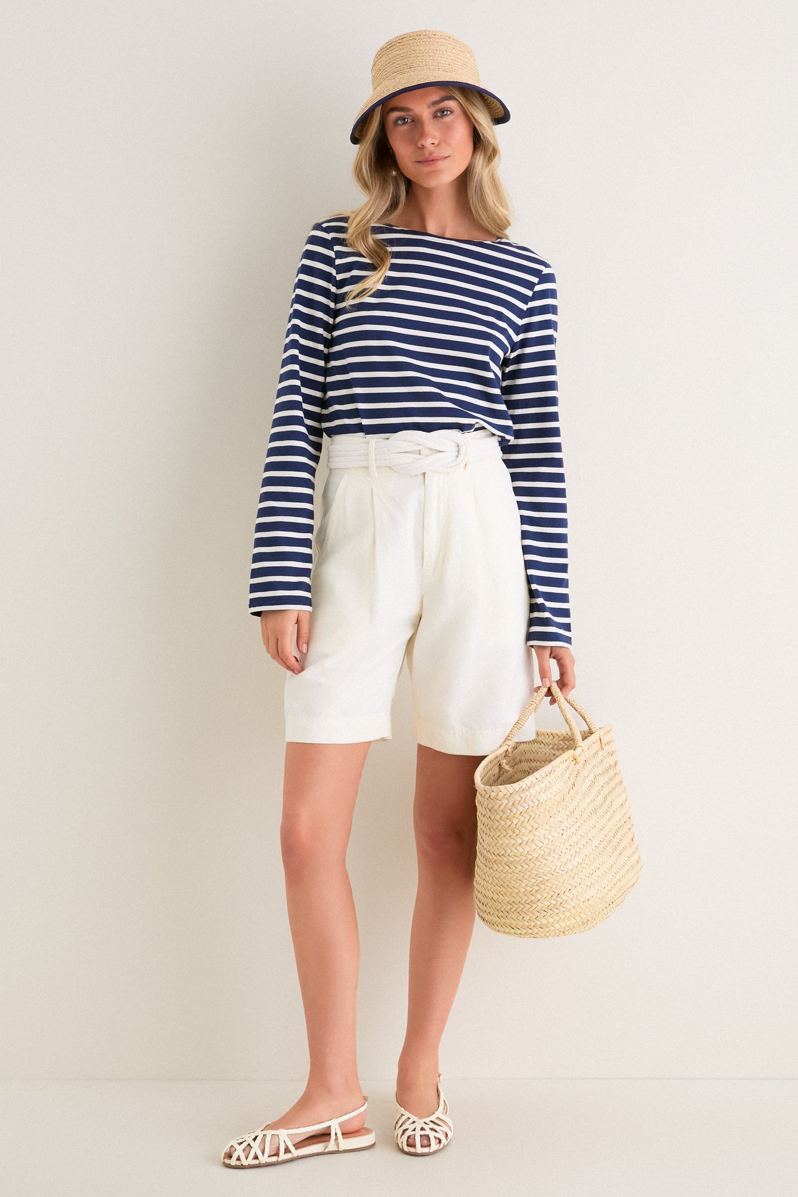 Natural Raffia With Navy Piping Alys Visor