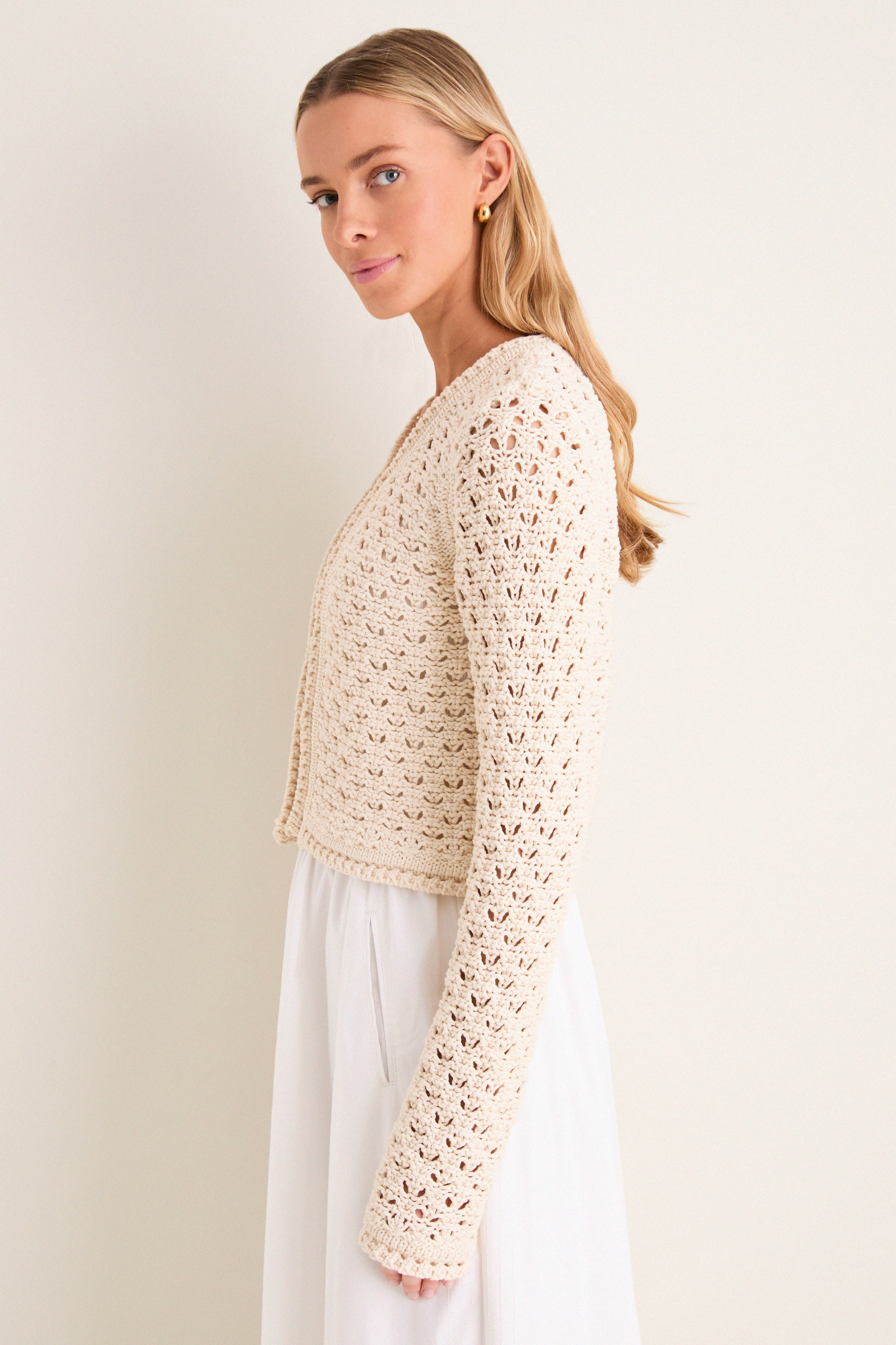 Ivory Crochet Daisy Cardigan | Tuckernuck