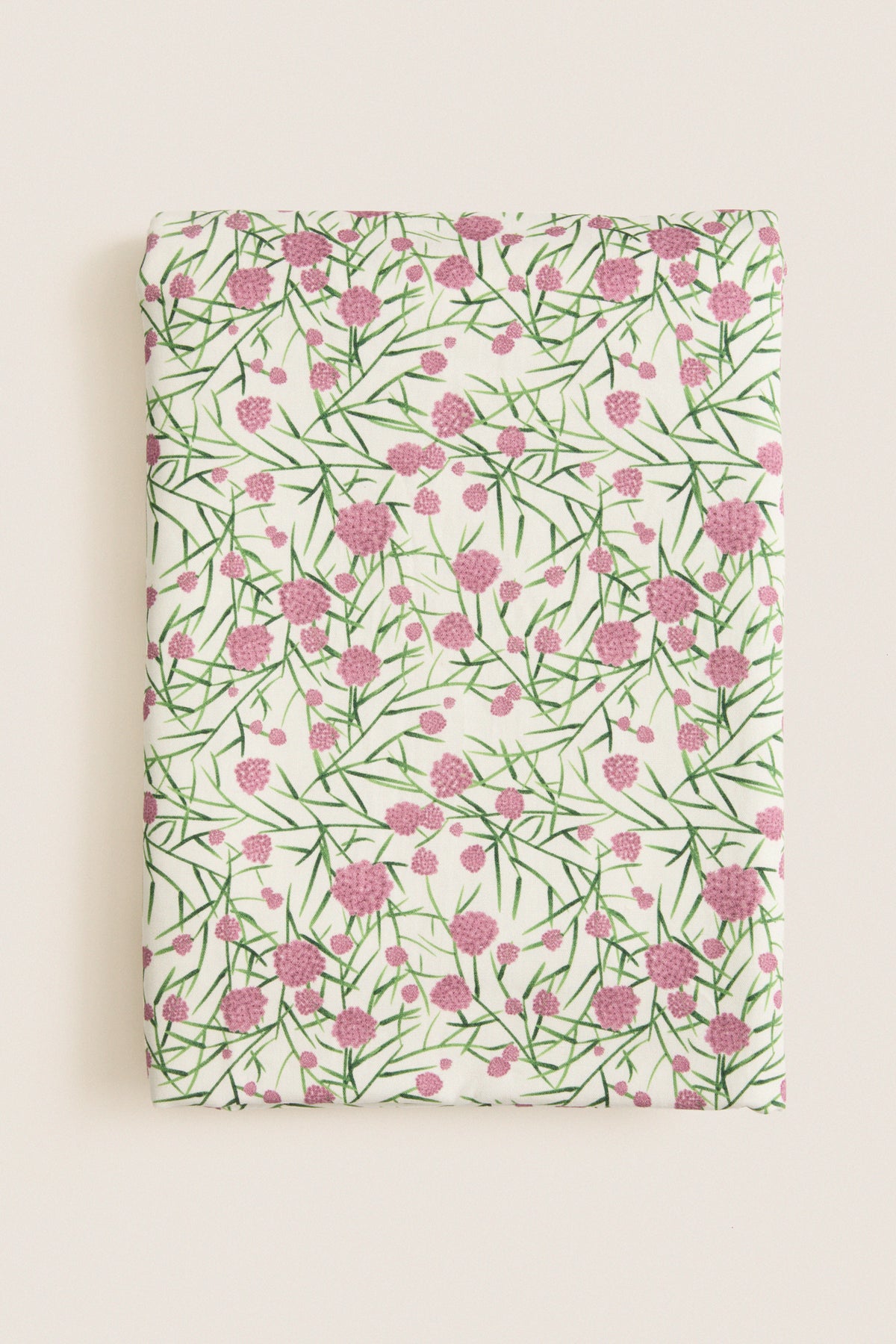La Poudree Large Tablecloth