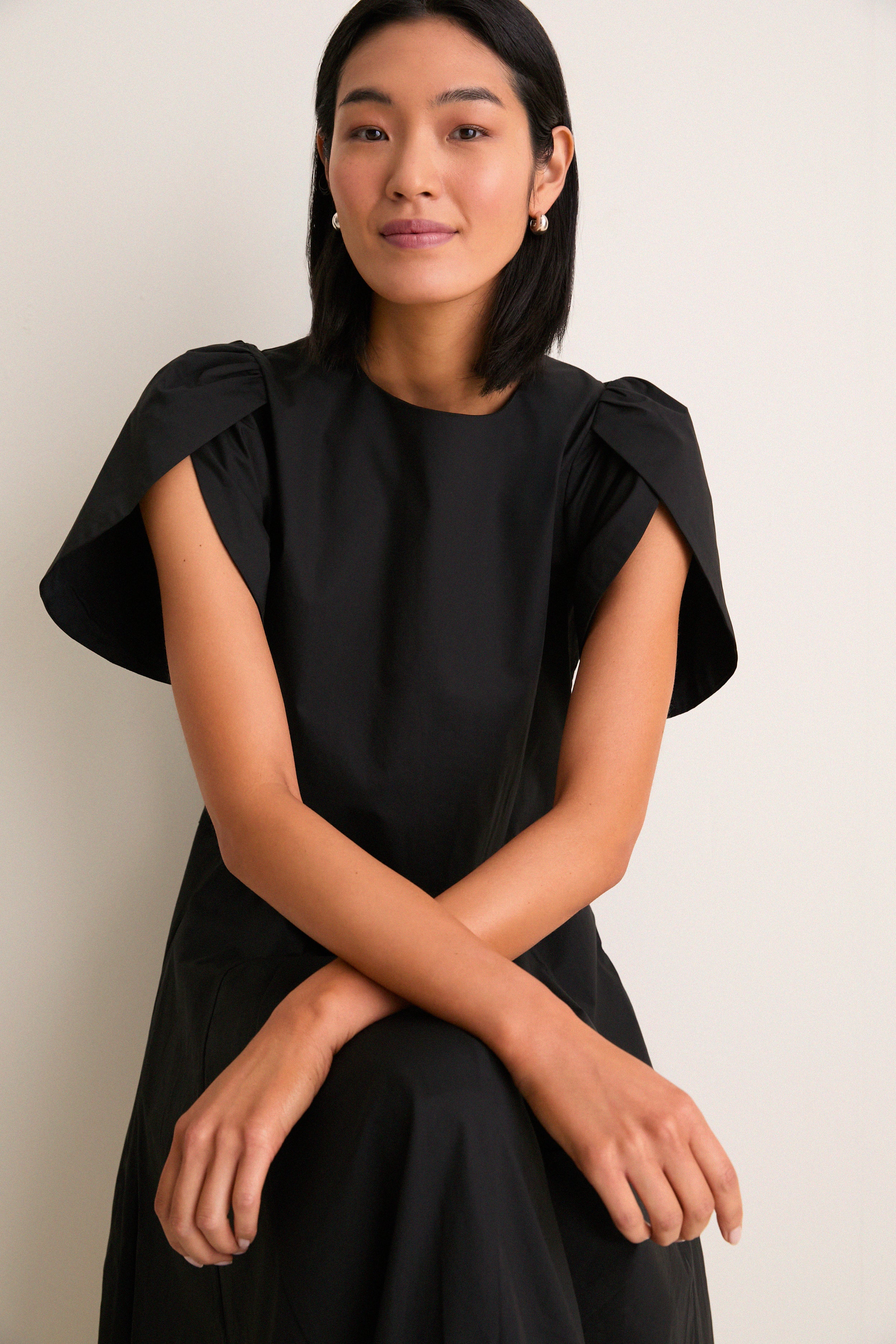 Black Puff Sleeve Lindy Maxi Dress | Pomander Place