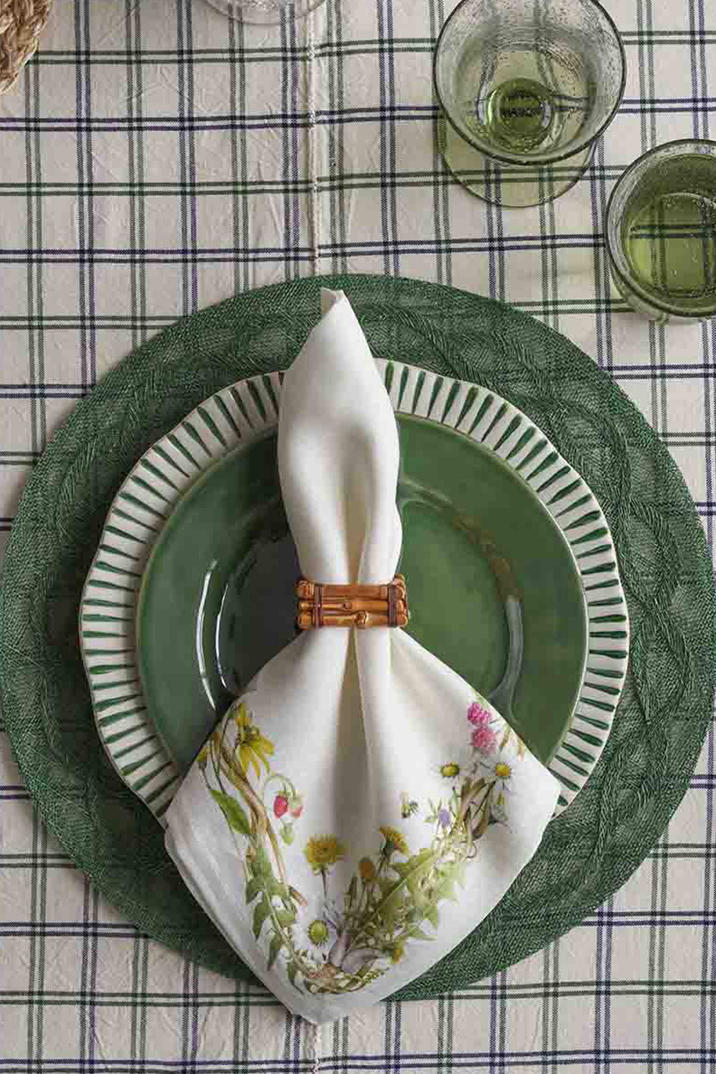 Basil Sitio Stripe Salad Plate
