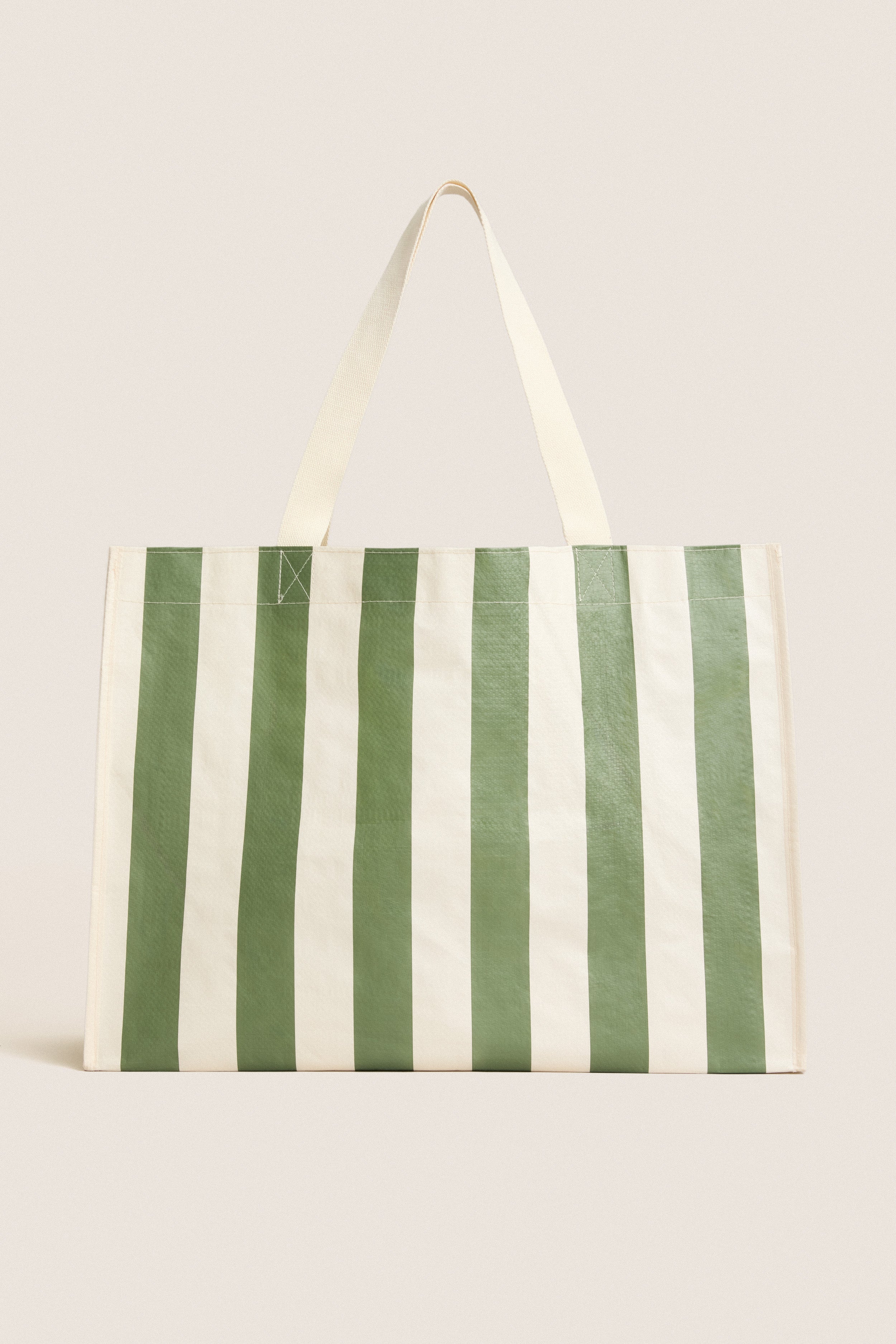 The Vacay Carryall Beach Bag