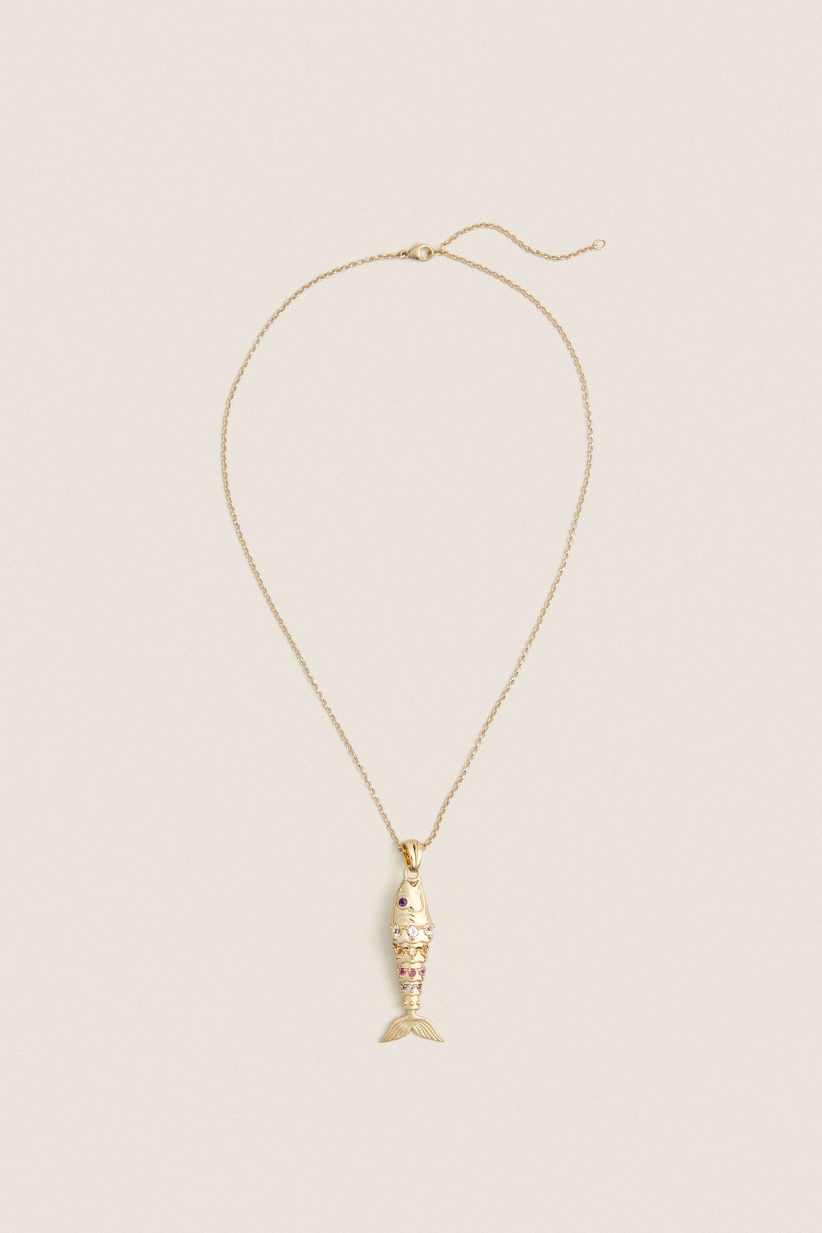Strong Ombre Stone Fish Pendant with Classic Rolo
