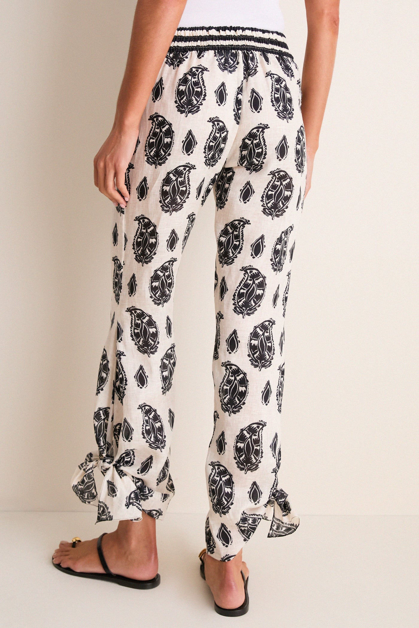 Ecru and Black Femininity Dramatic Pant