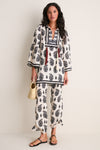 Ecru and Black Femininity Dramatic Pant
