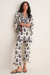 Ecru and Black Femininity Dramatic Pant