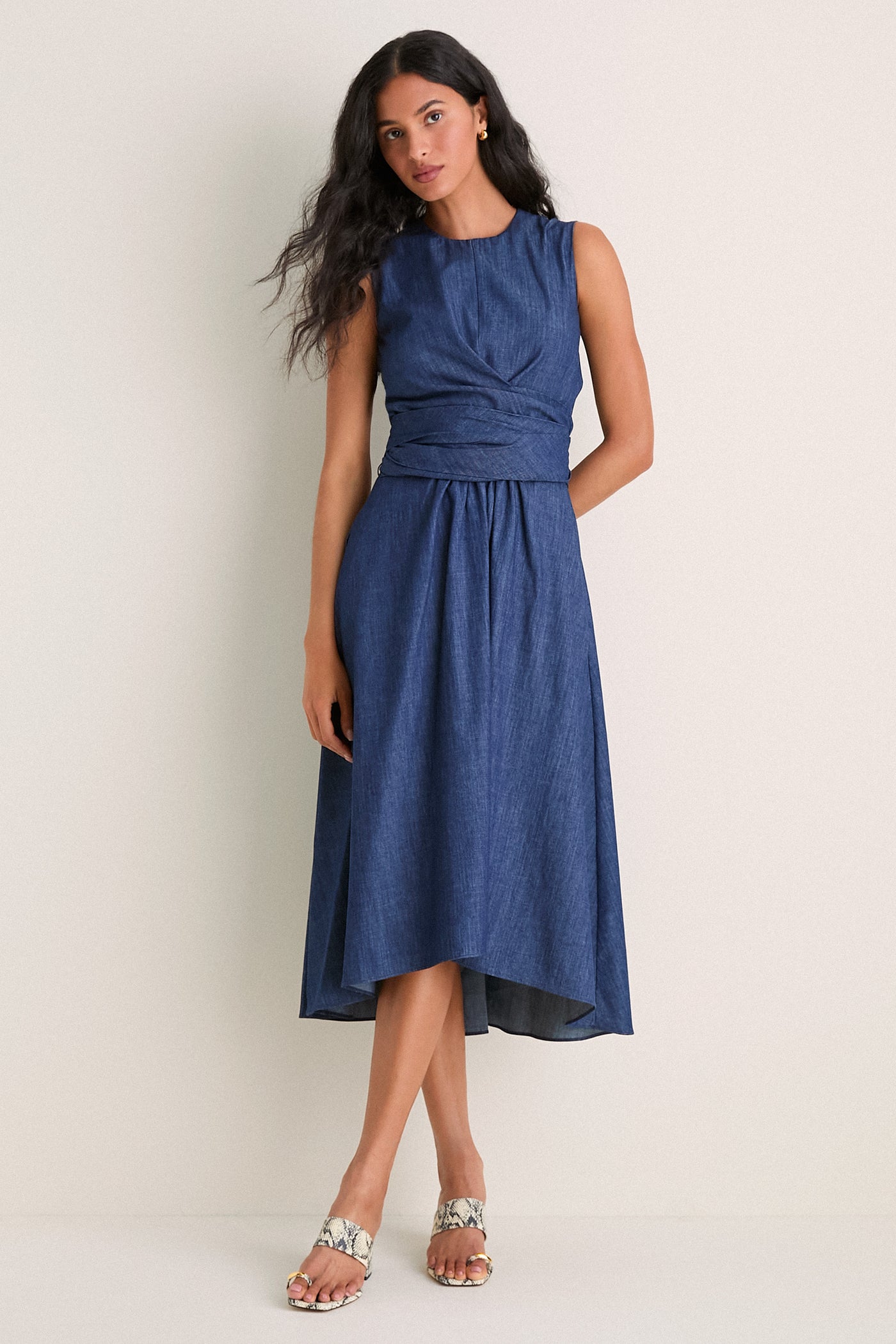 Titan Penny Midi Dress