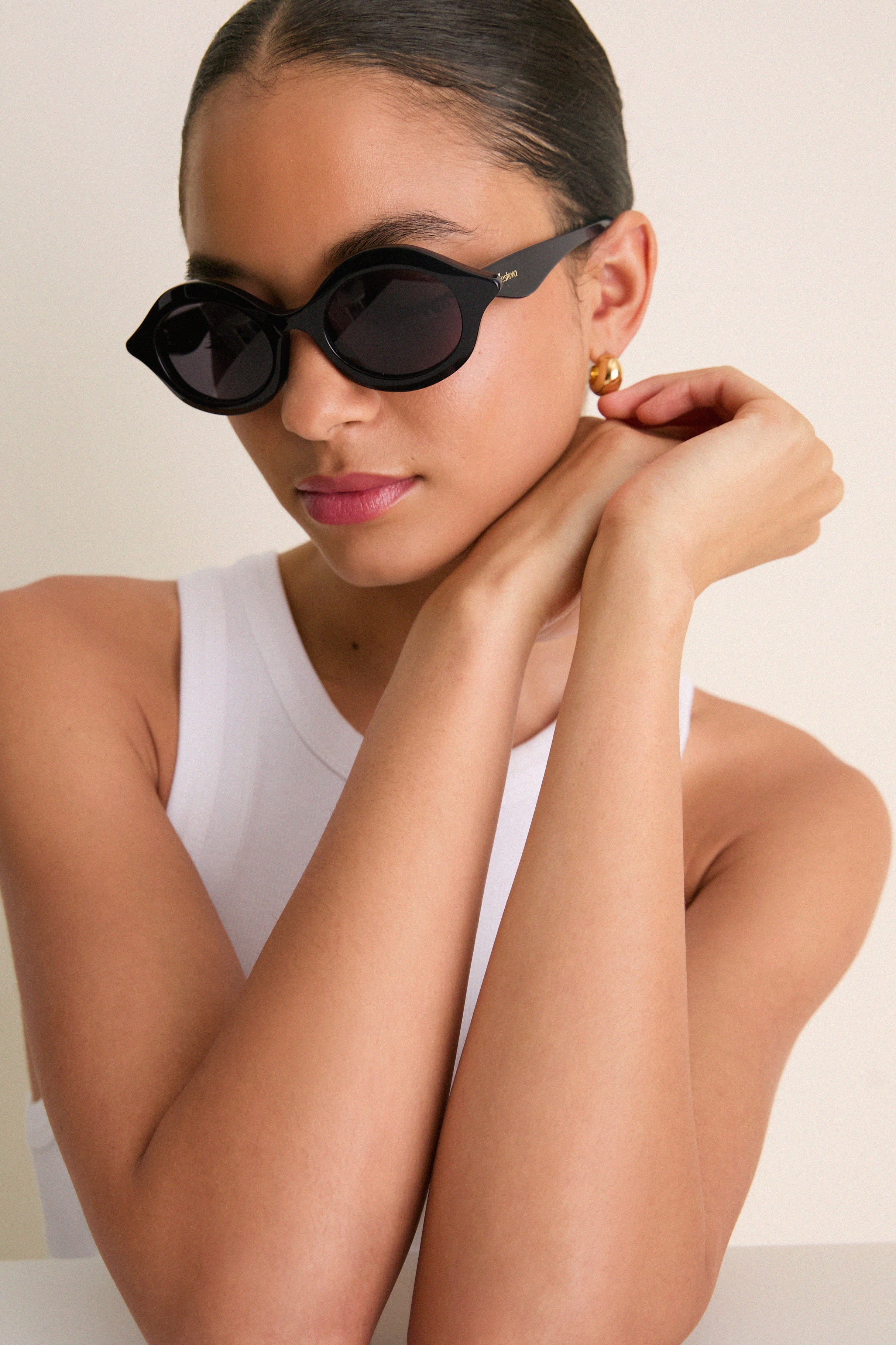 Black Willow Sunglasses | Illesteva