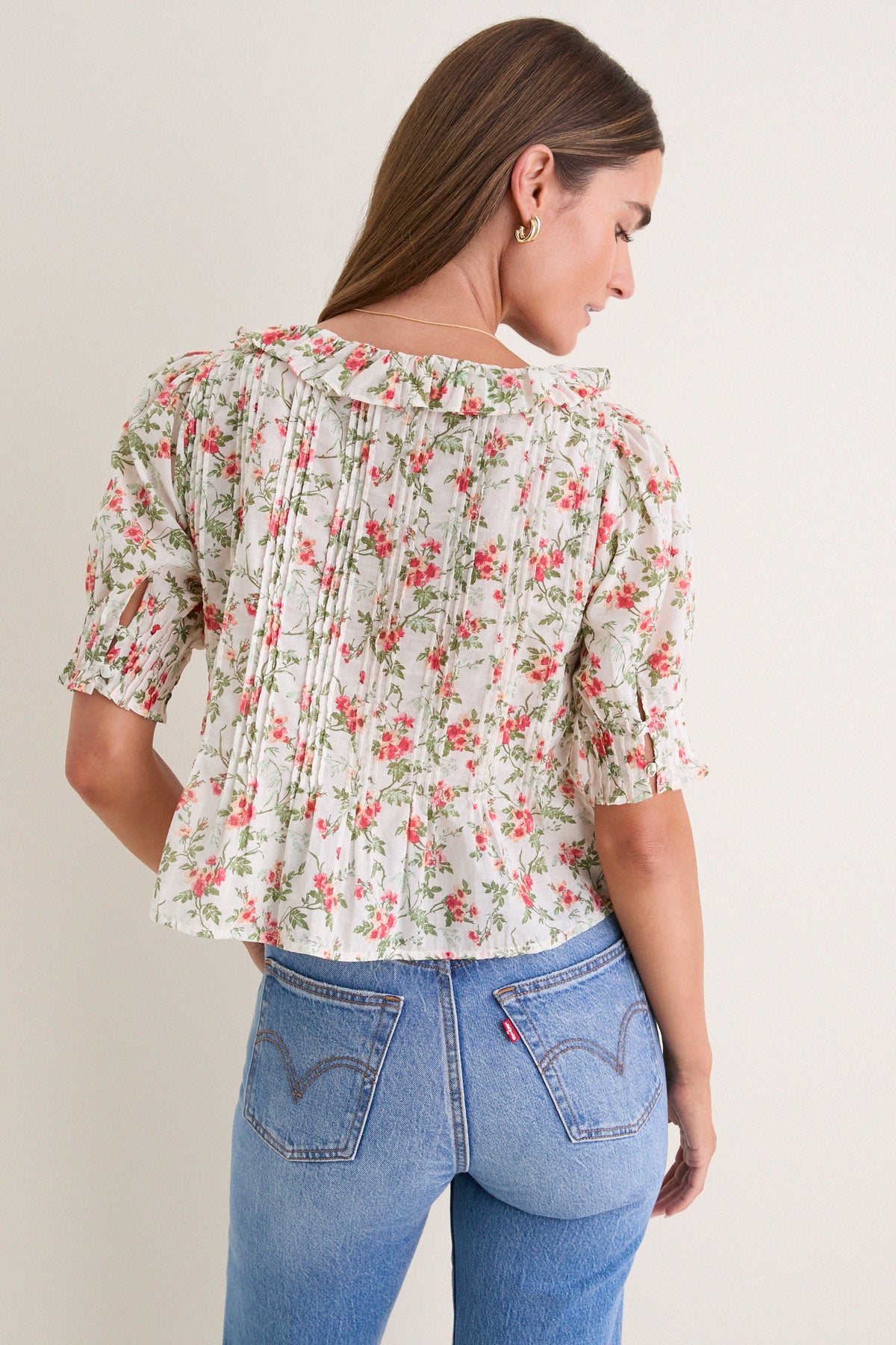 Ivory and Coral Sable Bouquet Camri Top