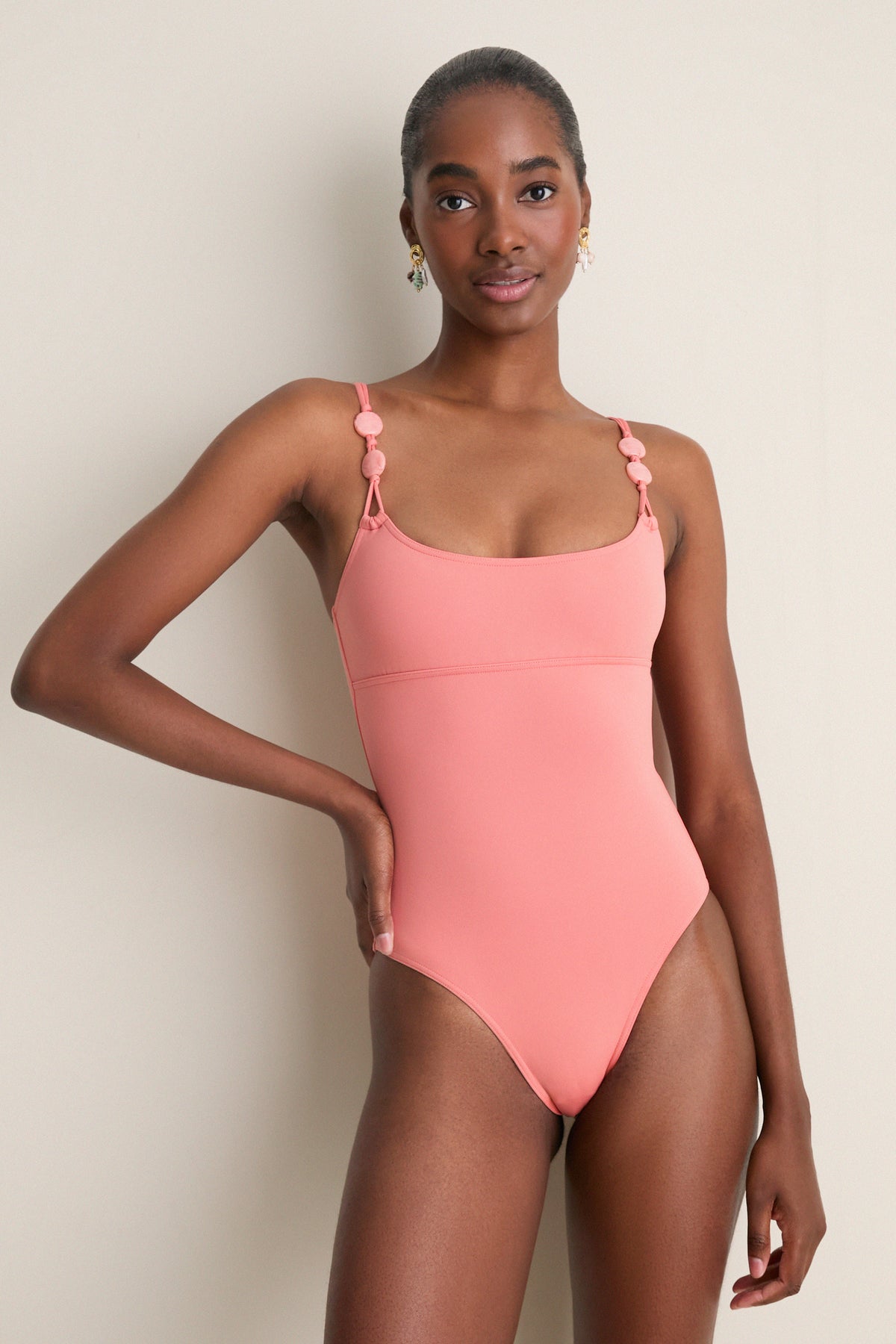 Lassi Lynda One Piece