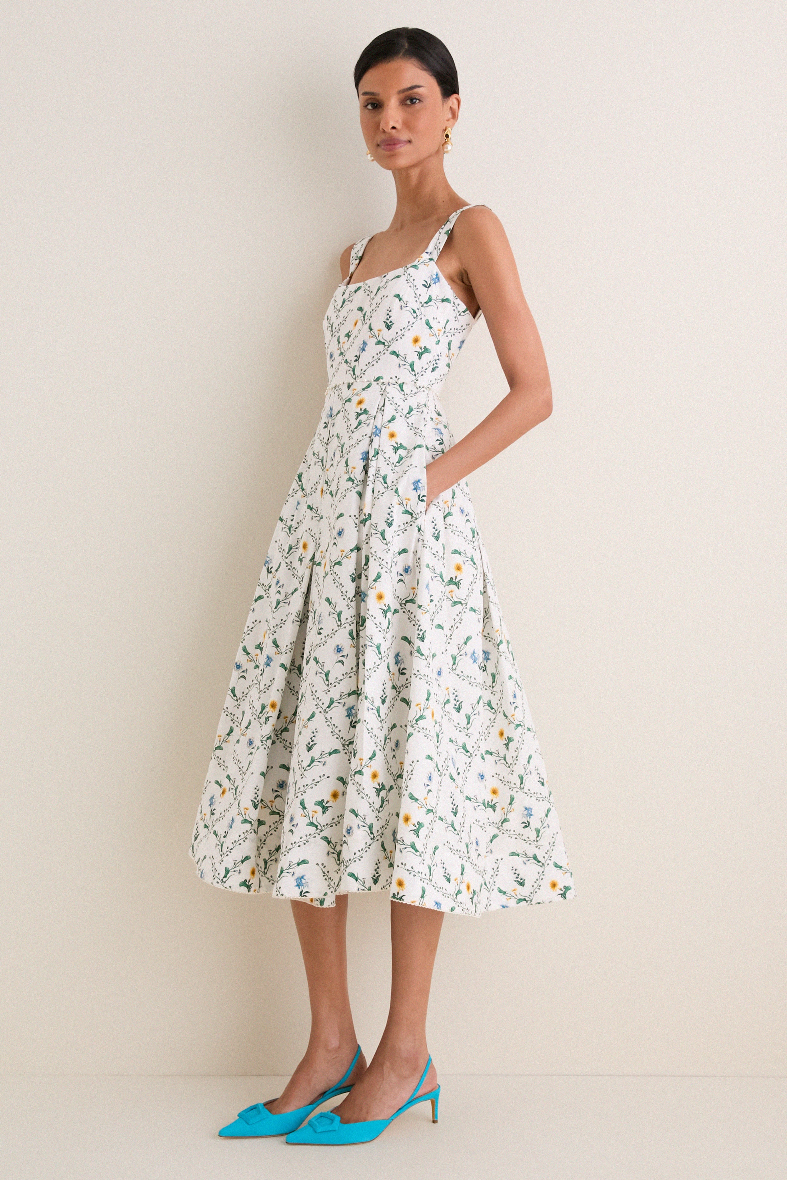 Brisa Alcaparra Midi Dress