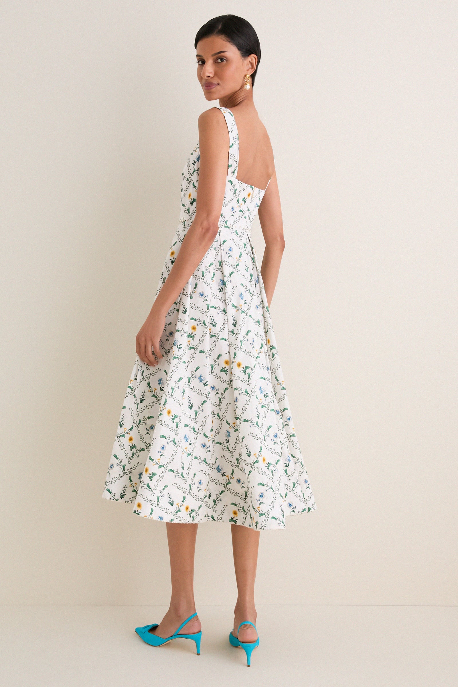 Brisa Alcaparra Midi Dress